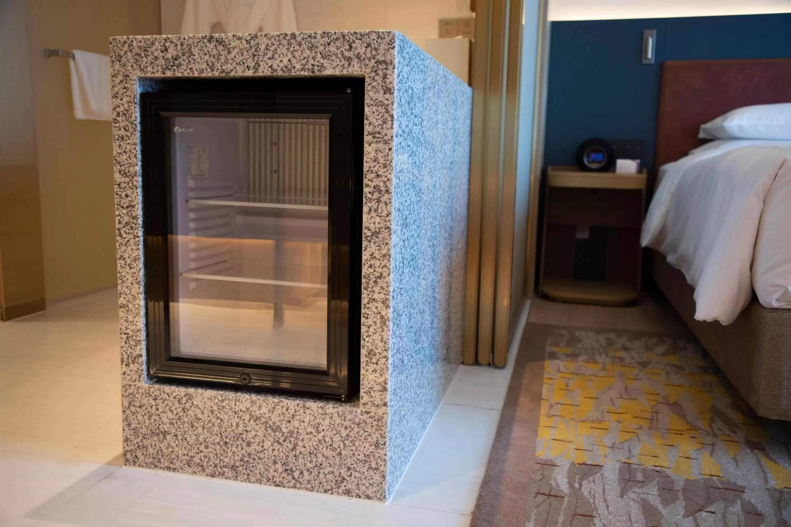 Bed in Hyatt Regency Ningbo Hangzhou Bay