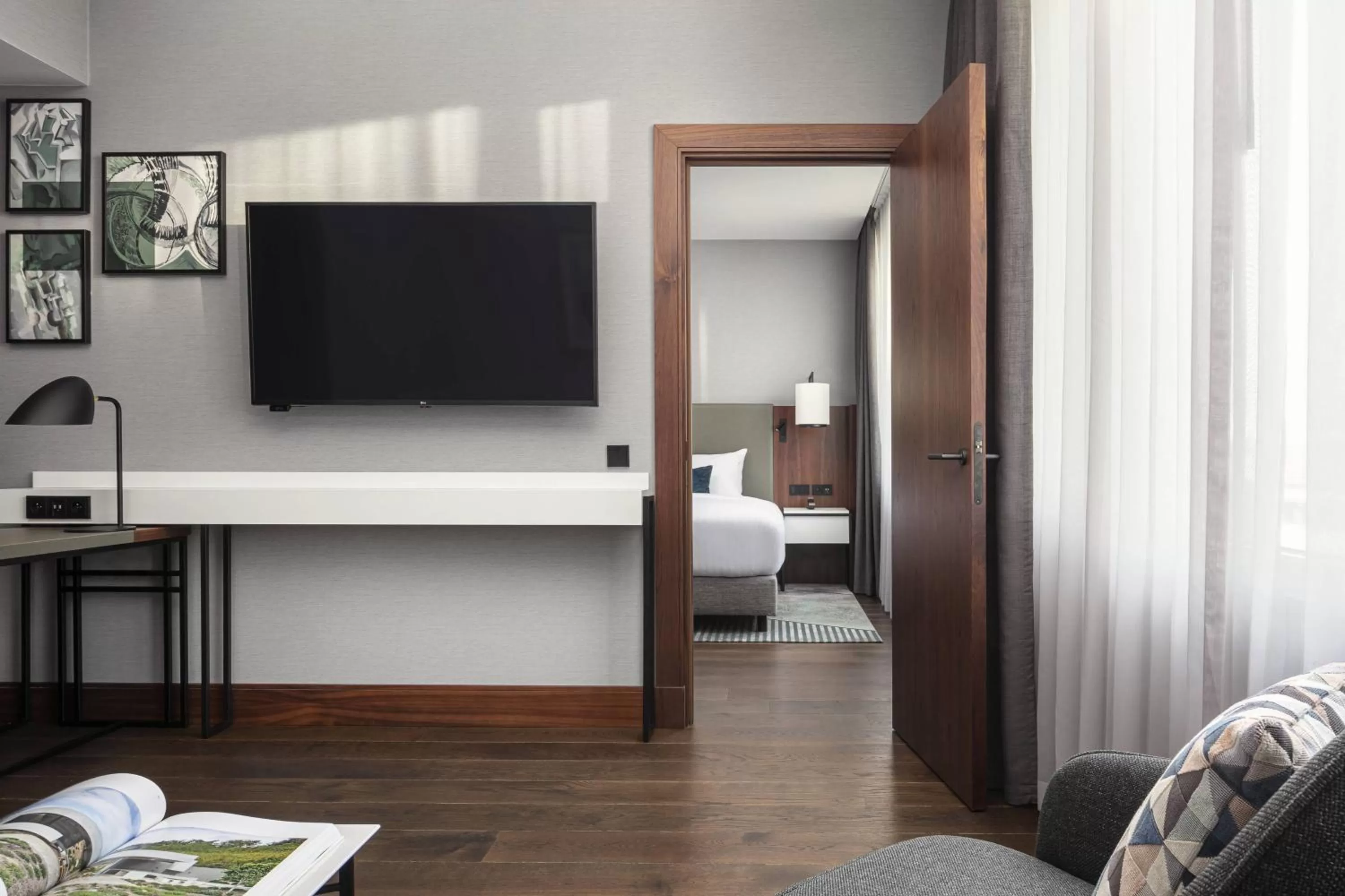 Photo of the whole room, Bed in Prague Marriott Hotel