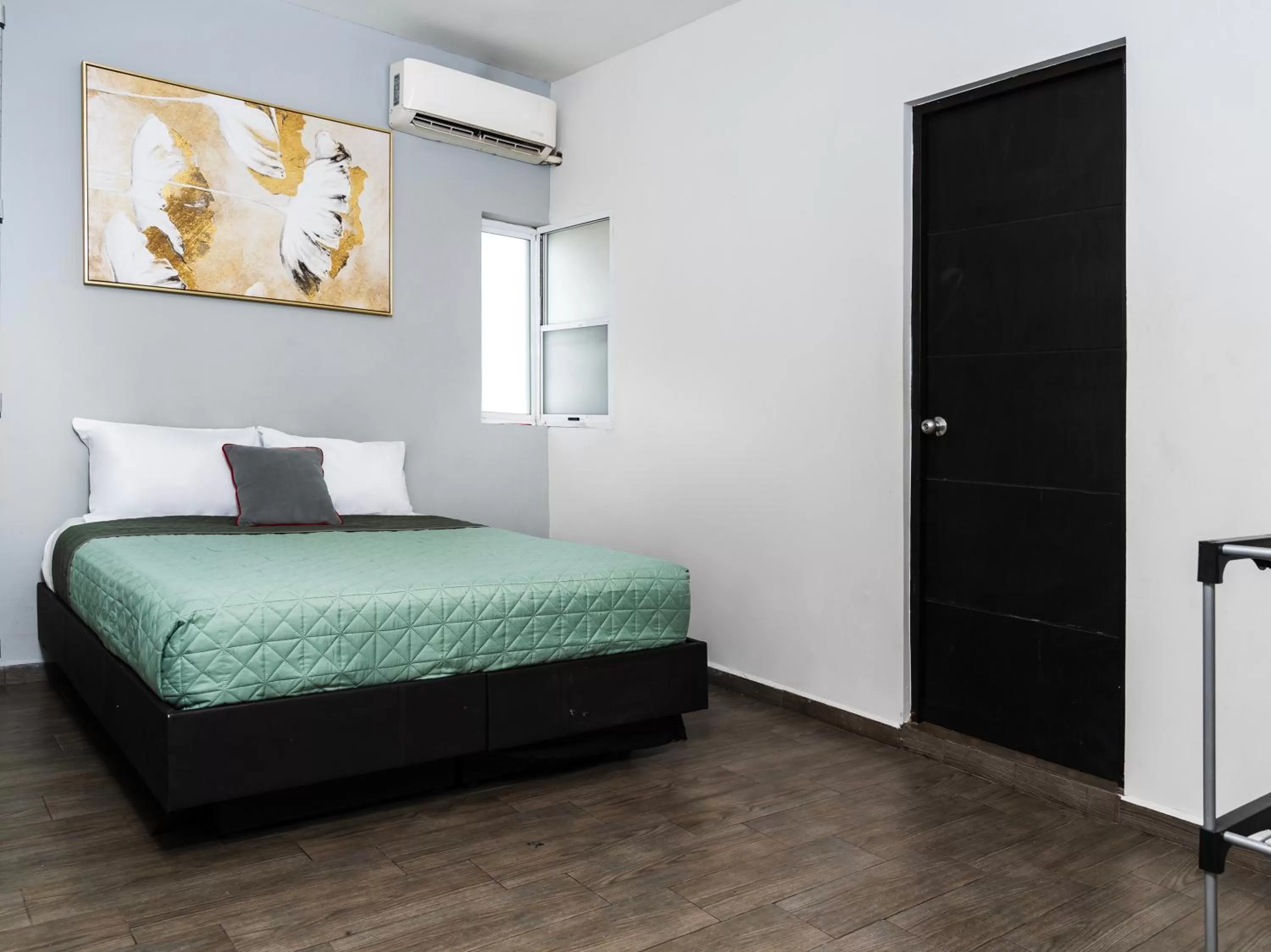 Bed in ADHOC Express