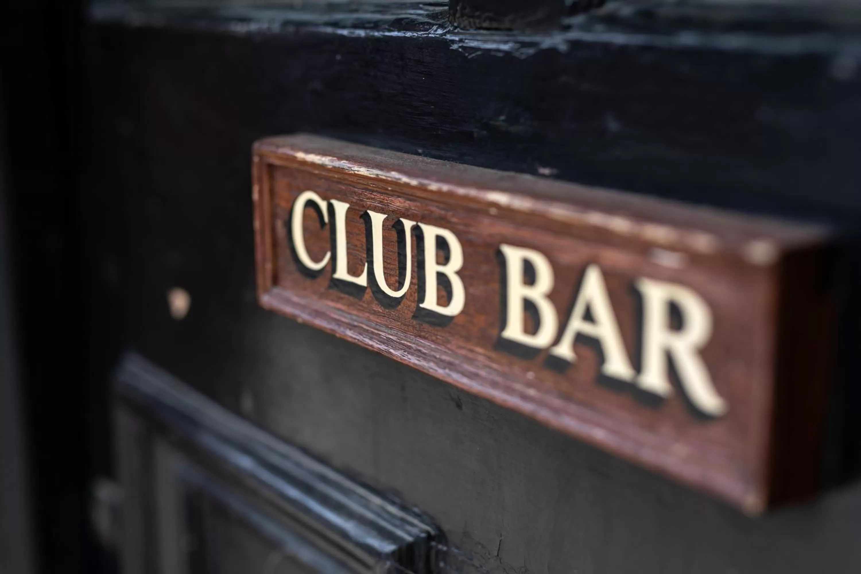 Restaurant/places to eat, Property Logo/Sign in The Griffin Inn