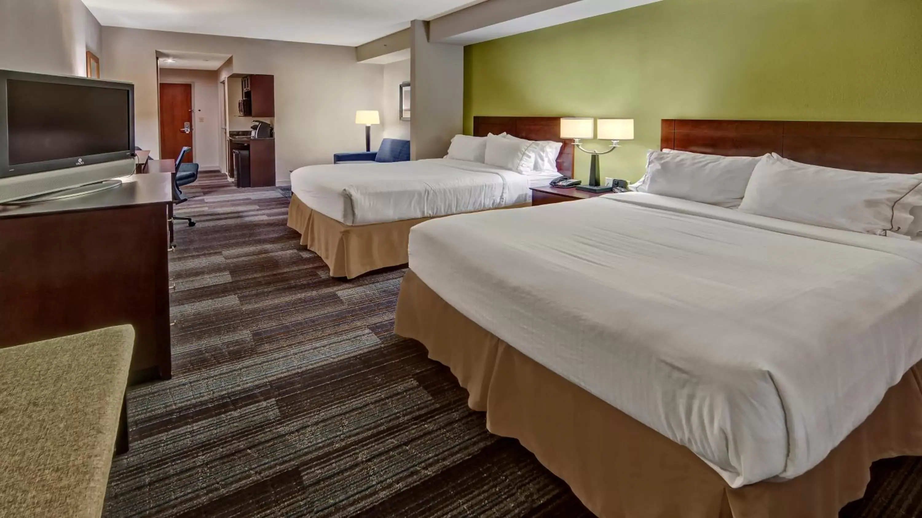 Executive Queen Suite with Two Queen Beds - Non-Smoking in Holiday Inn Express & Suites Cookeville, an IHG Hotel Executive Queen Suite with Two Queen Beds - Non-Smoking in Holiday Inn Express & Suites Cookeville, an IHG Hotel