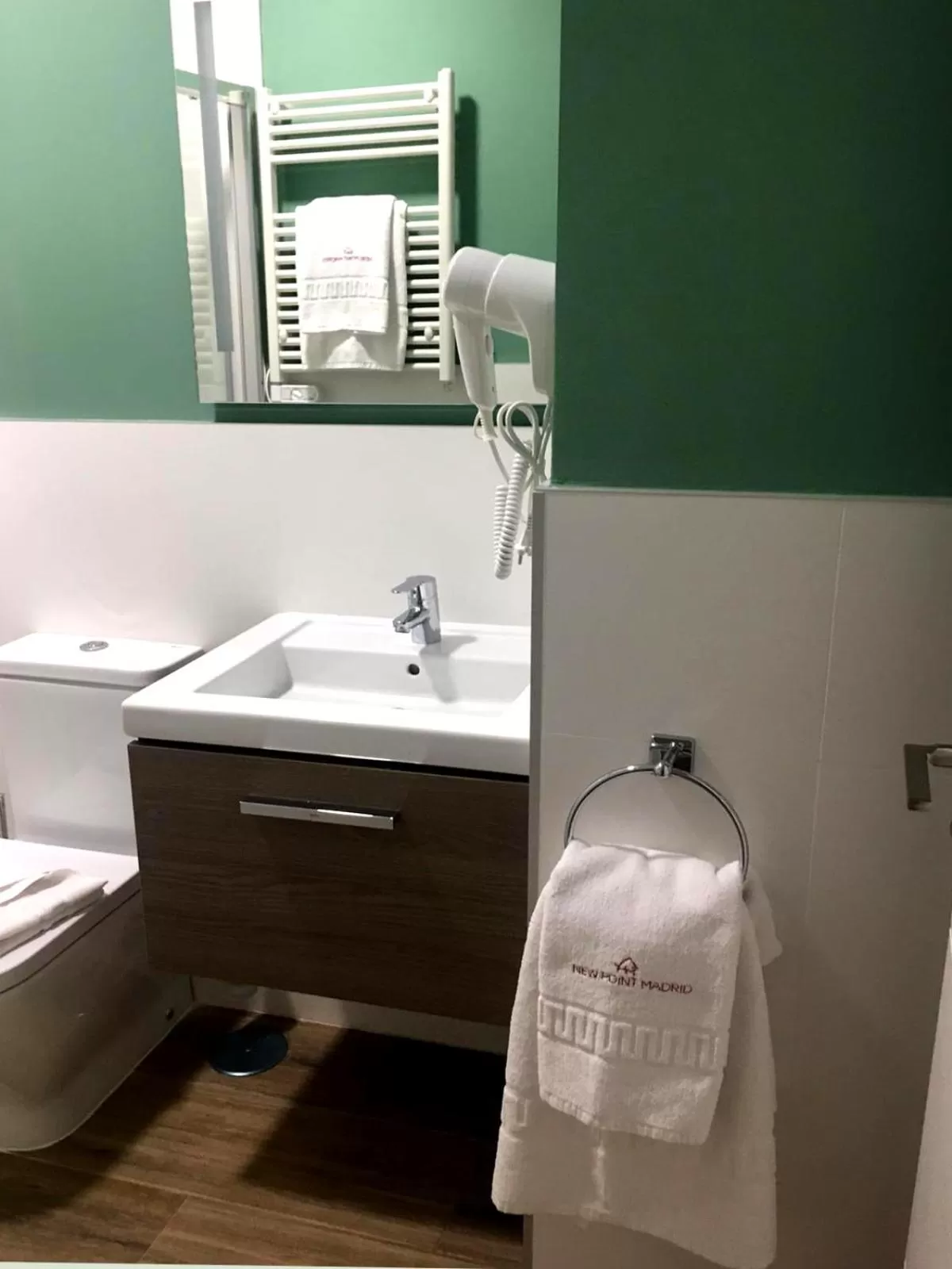 Bathroom in New Point Opera