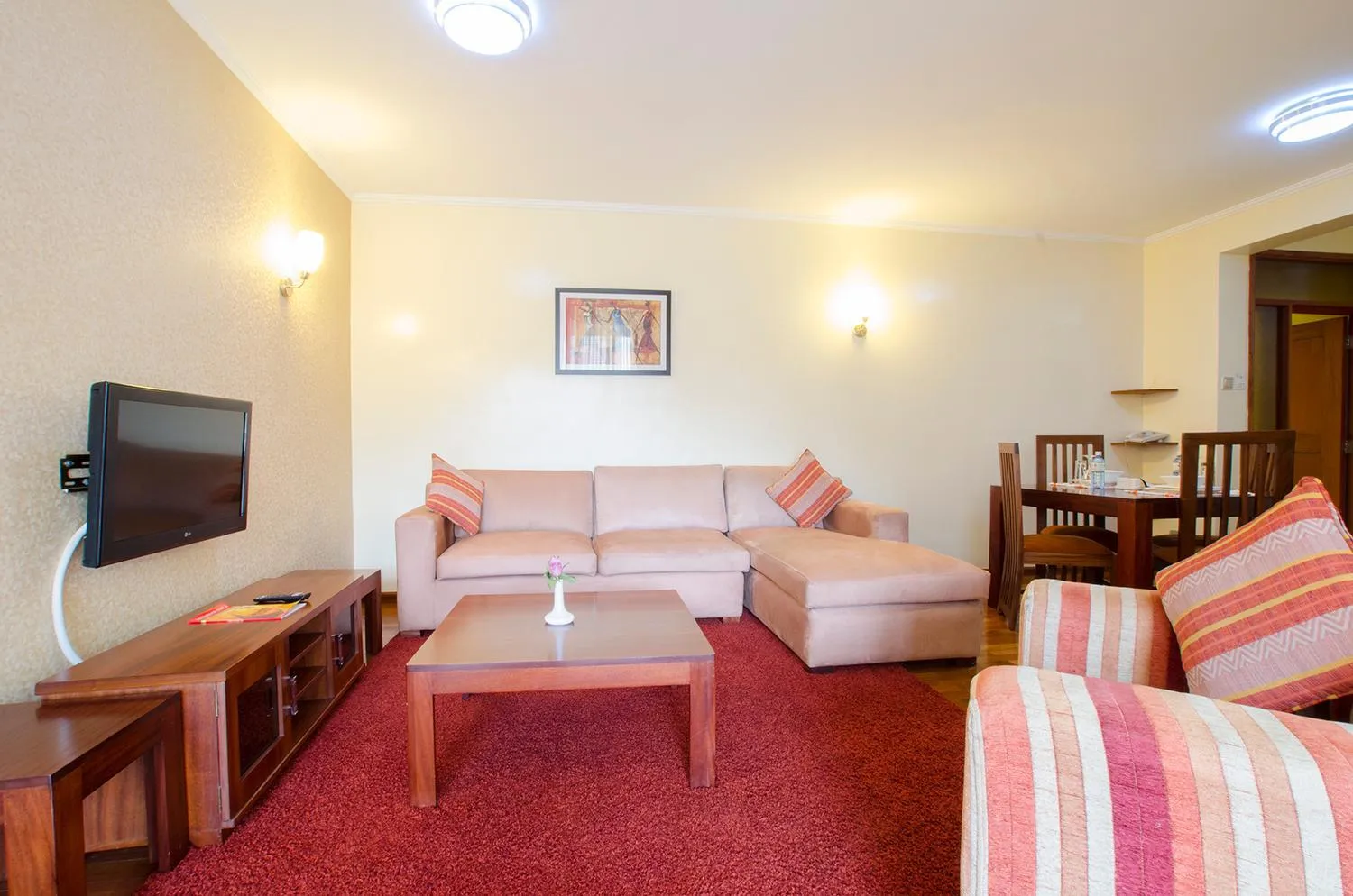 Living room in Waridi Paradise Hotel and Suites