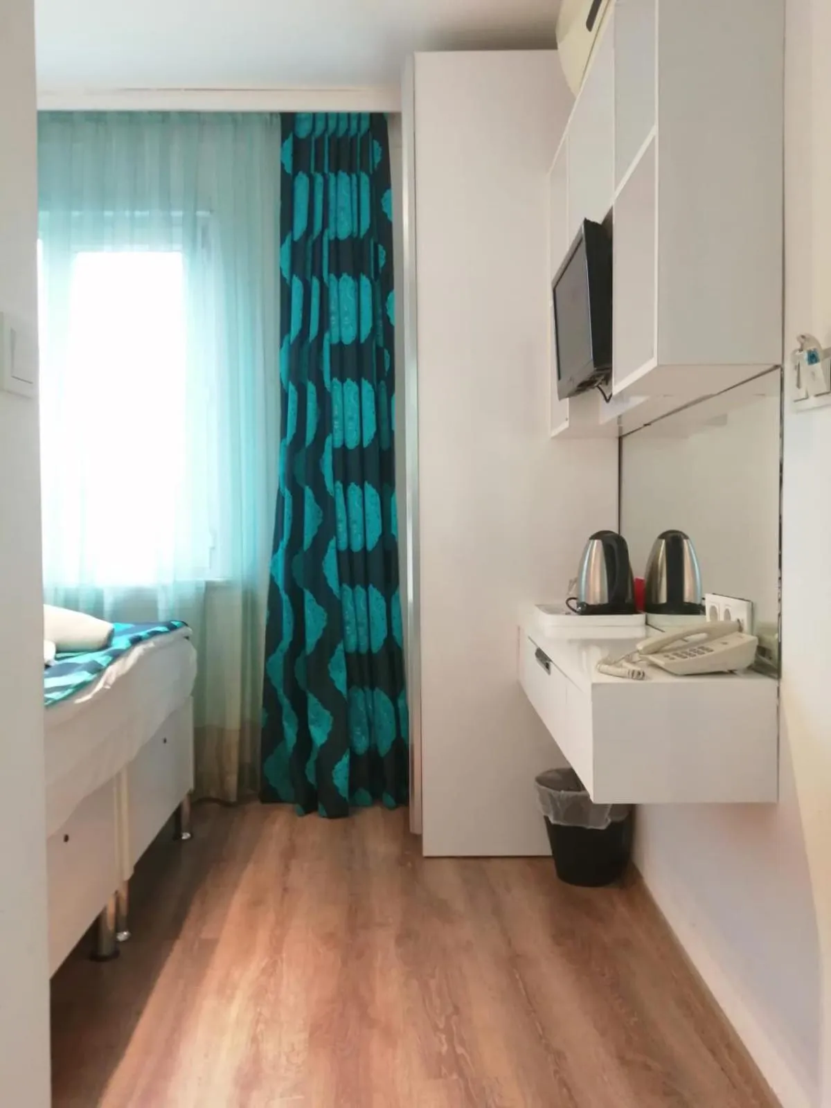 TV and multimedia in Minel Hotel