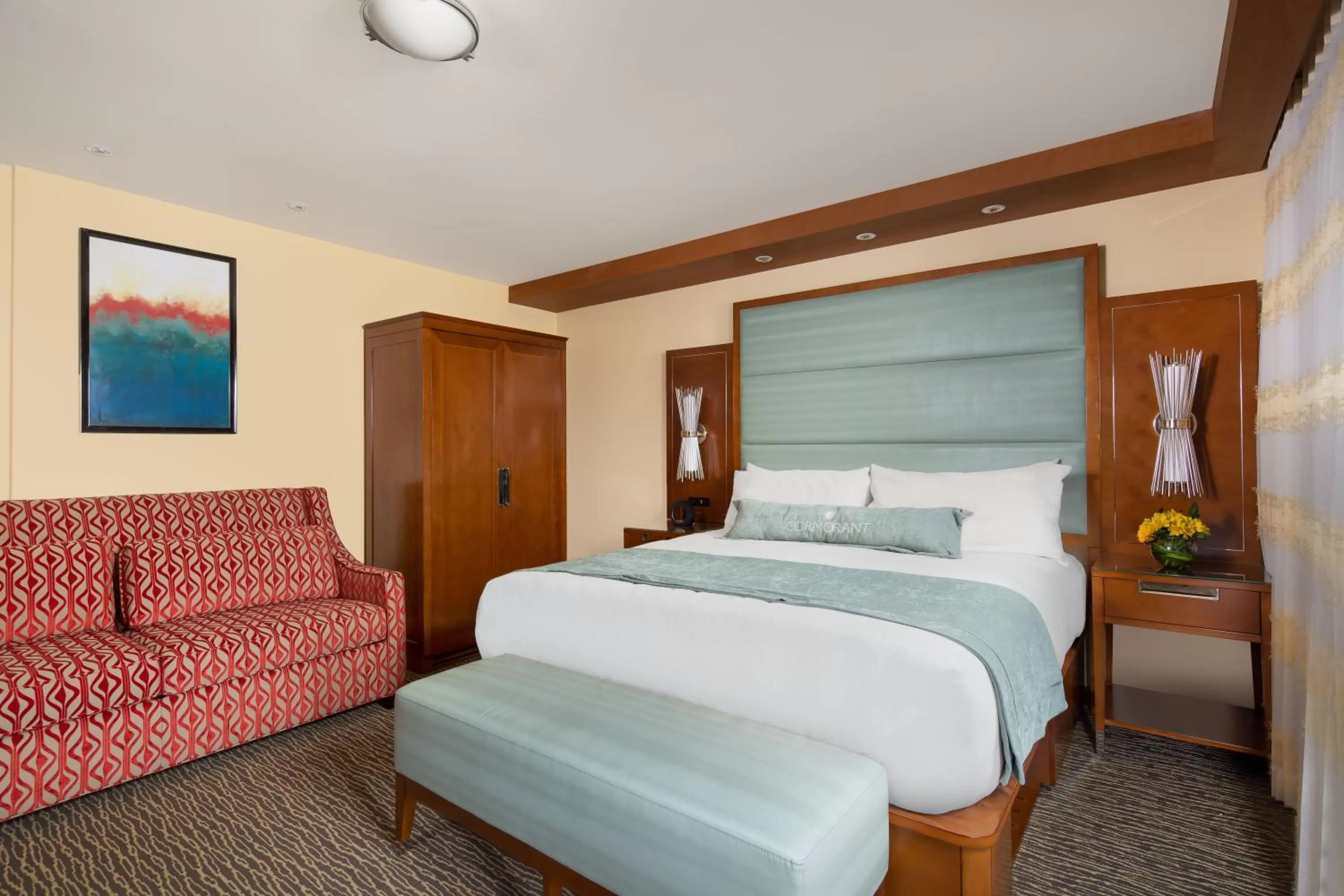 Photo of the whole room, Bed in Cormorant Boutique Hotel