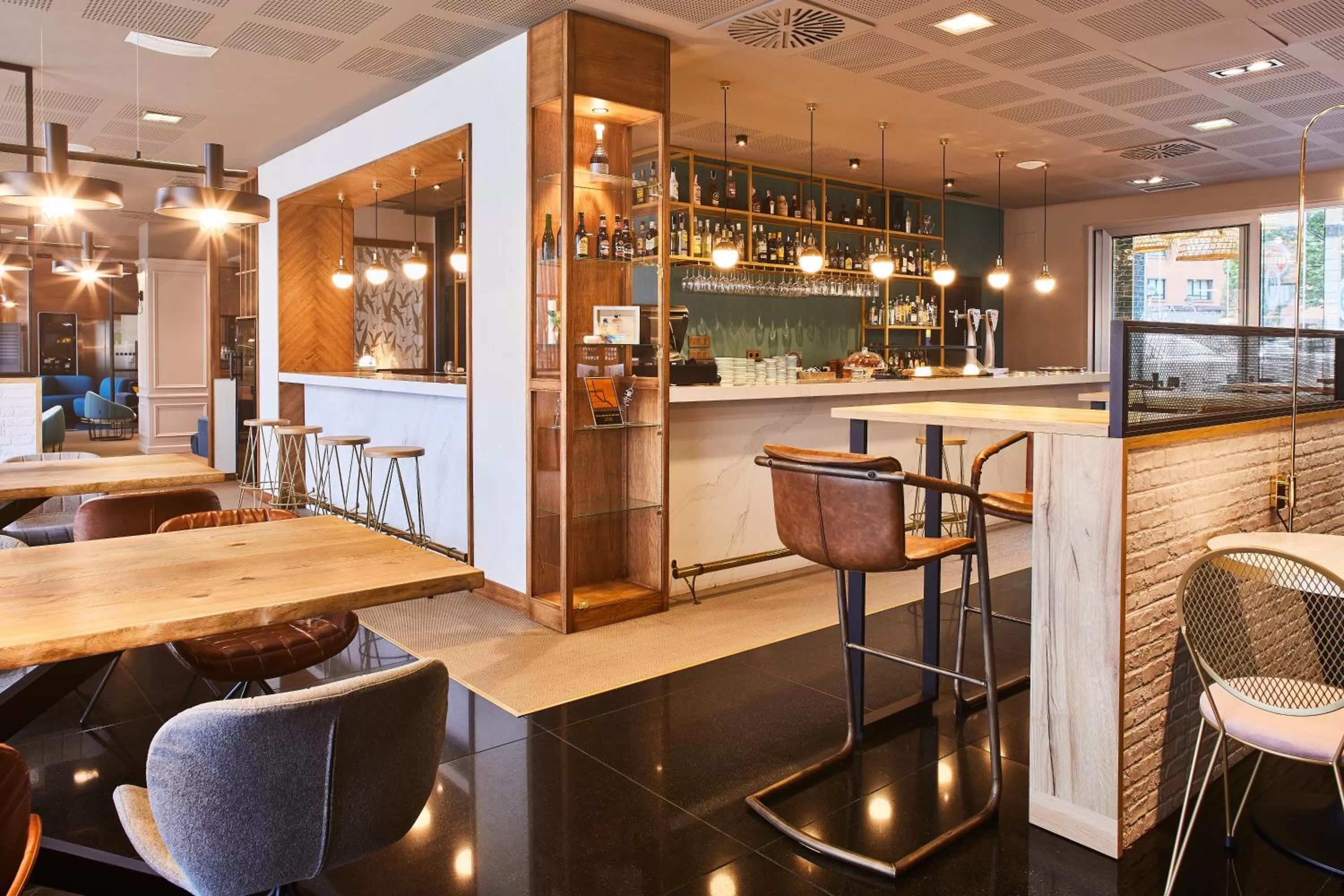 Restaurant/places to eat in Silken Ciudad Gijón