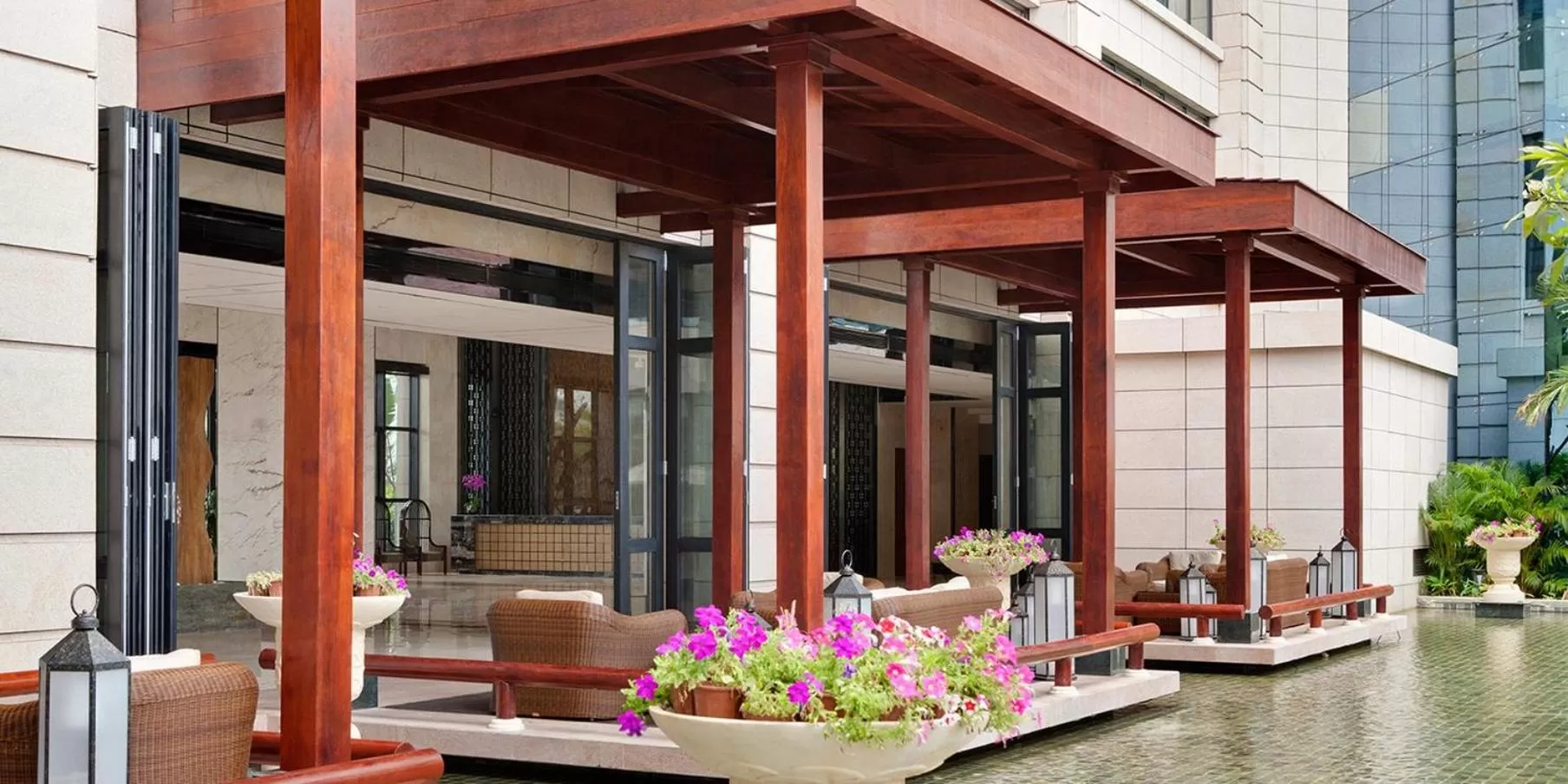 Property building in Crowne Plaza Sanya City Center by IHG