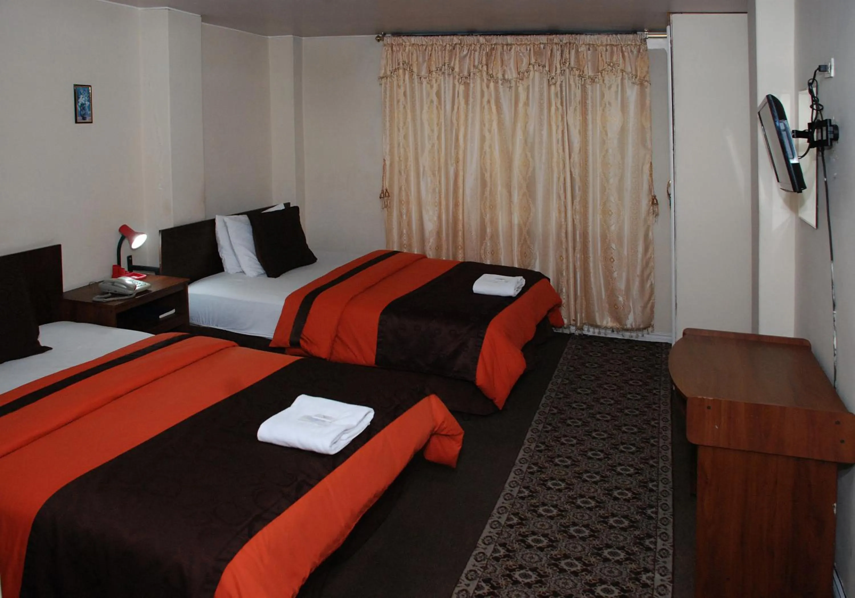 Bed in Hotel Bonaventure