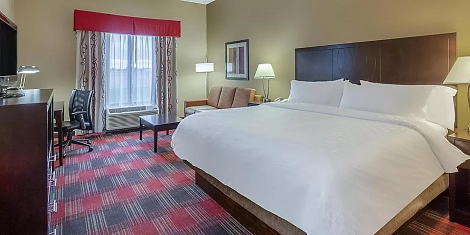 Holiday Inn Express Hotel & Suites Bowling Green by IHG