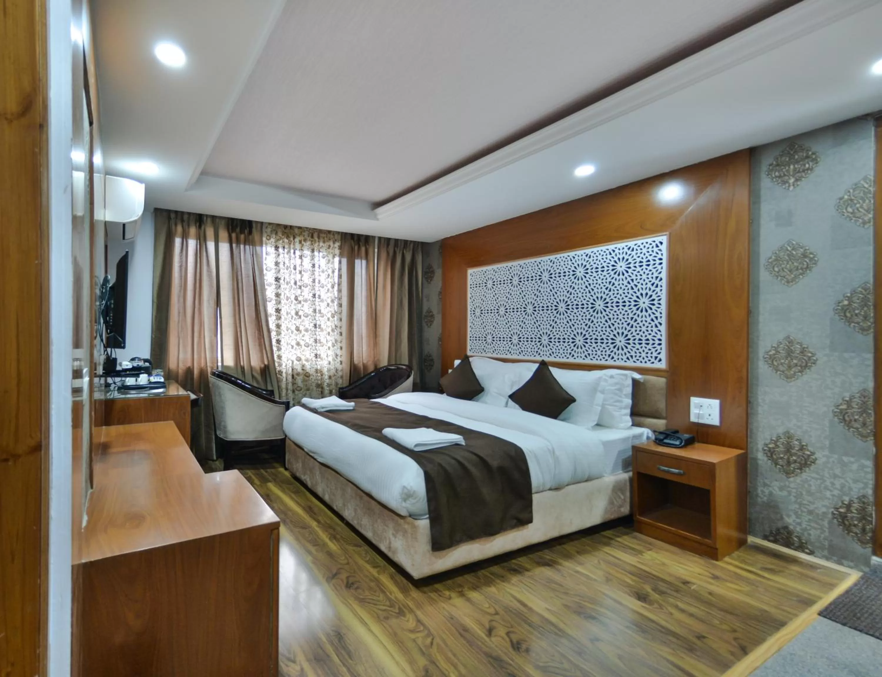 Bed in Hotel The Montreal