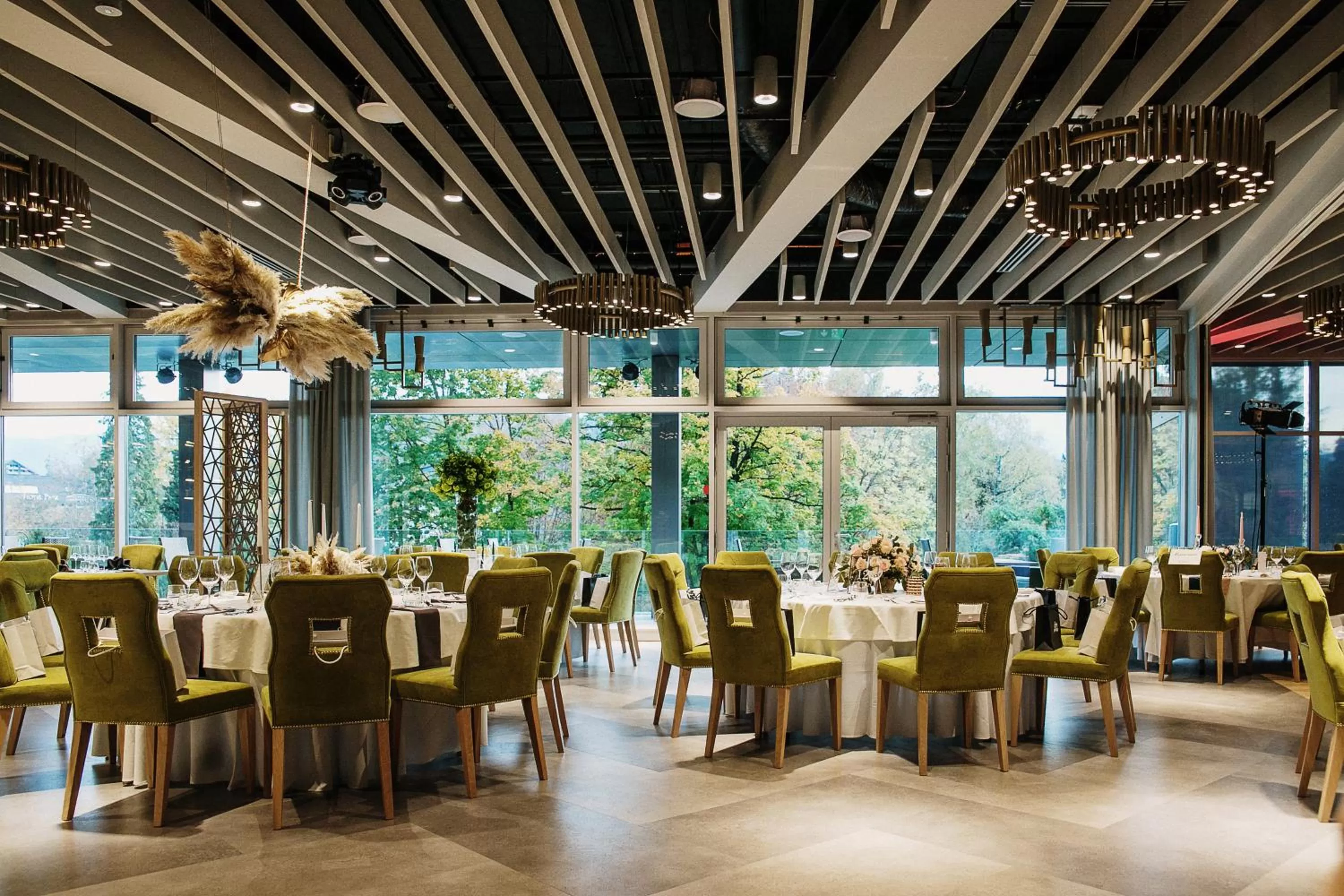 Restaurant/places to eat in Bled Rose Hotel