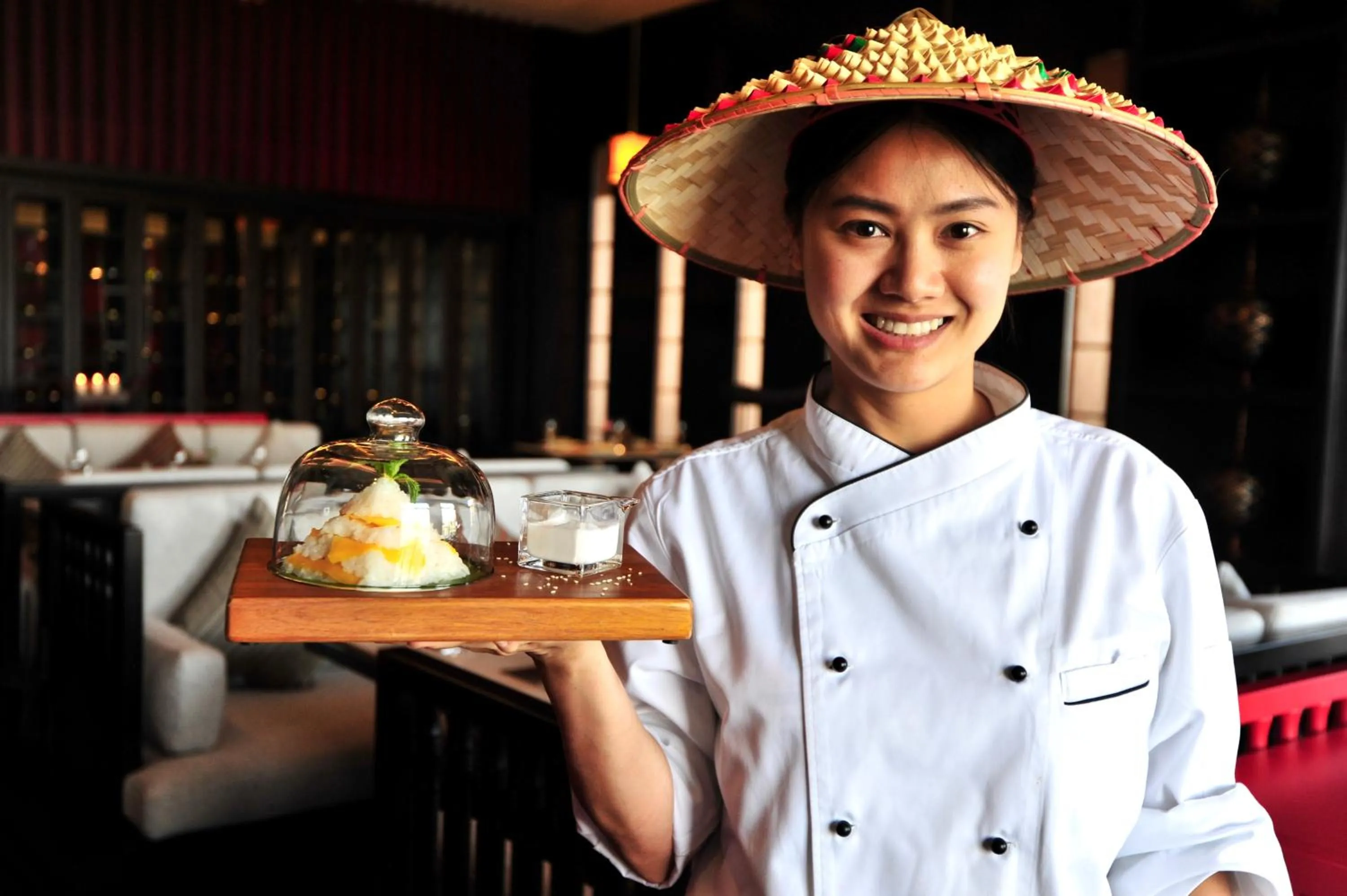 Staff in Anantara Guiyang Resort