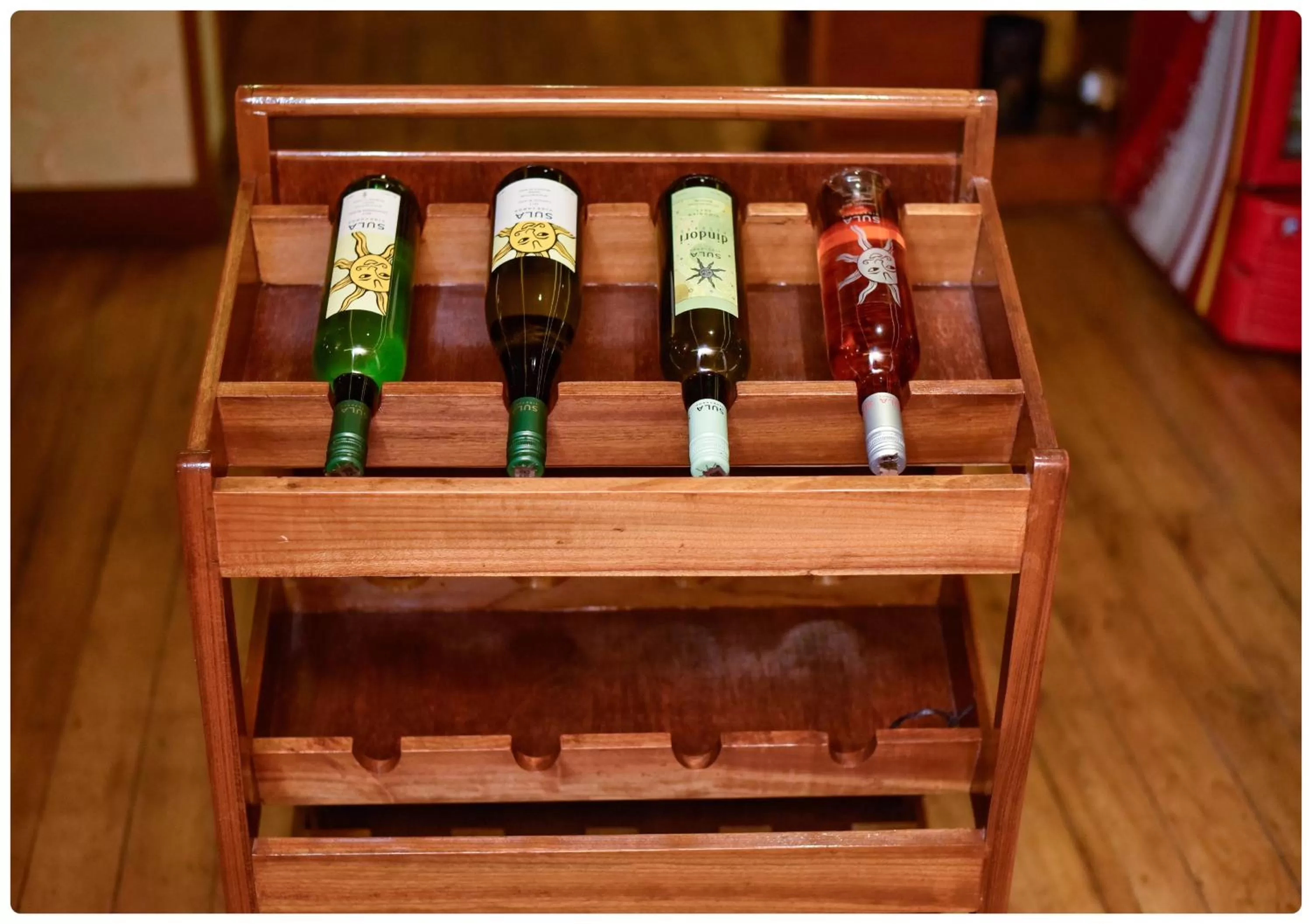 Alcoholic drinks in Cedar Inn