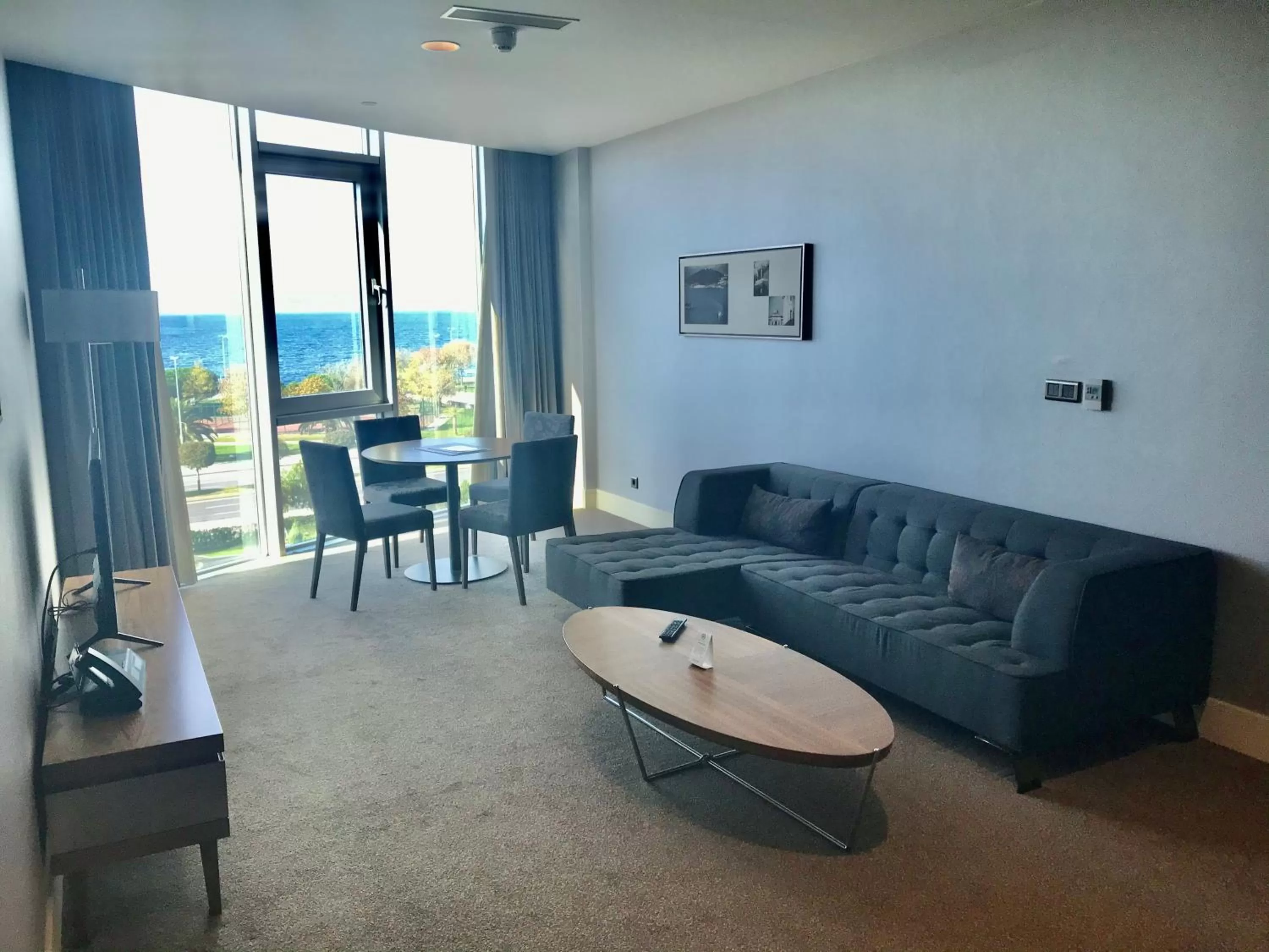 Living room in Cevahir Hotel Istanbul Asia