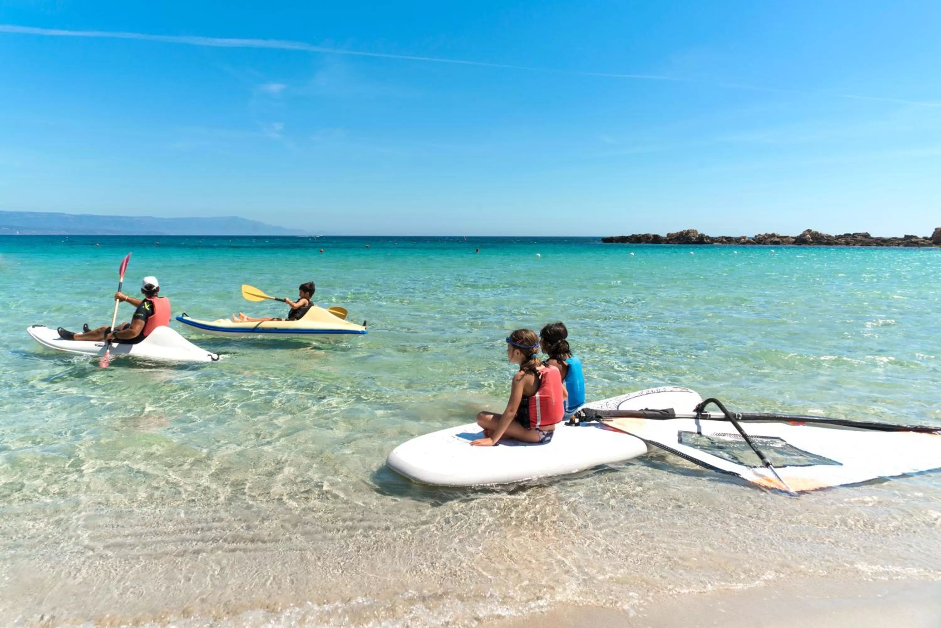 Windsurfing in Hotel Dei Pini