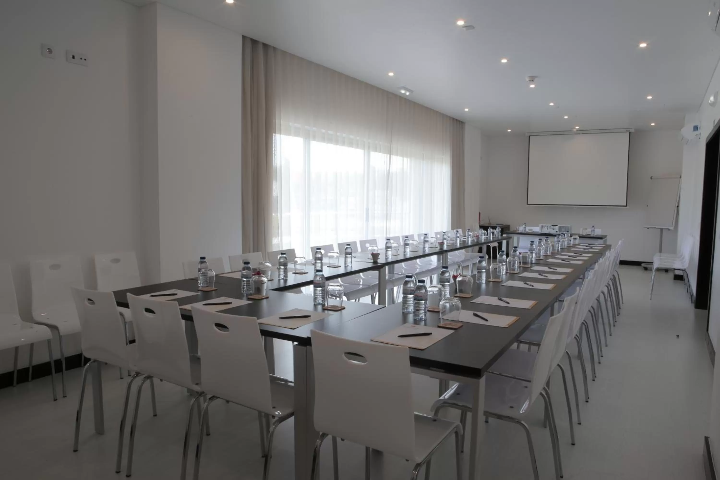 Meeting/conference room in Lisotel - Hotel & Spa