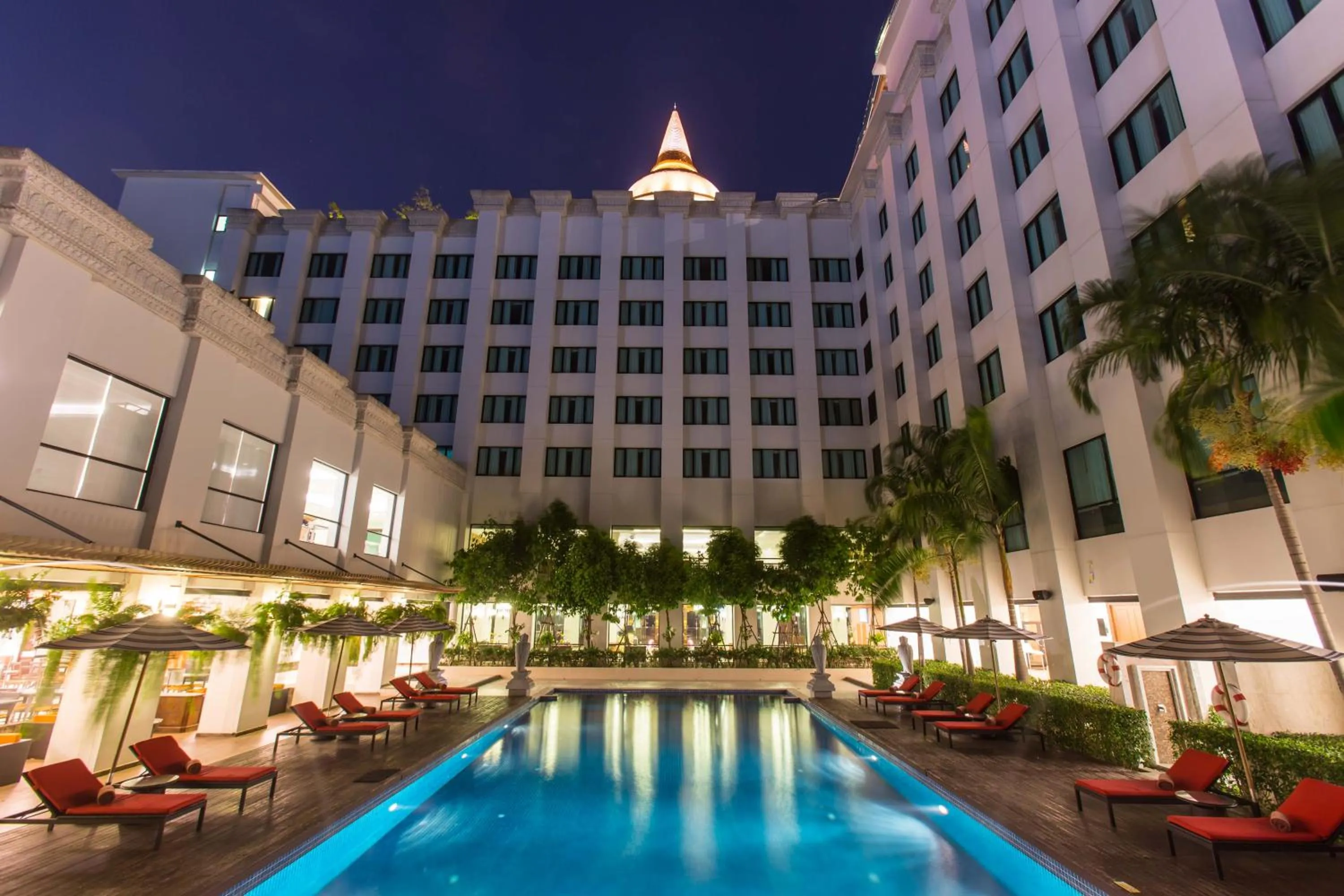 Property building in Mida Grande Hotel Dhavaravati Nakhon Pathom - SHA PLUS