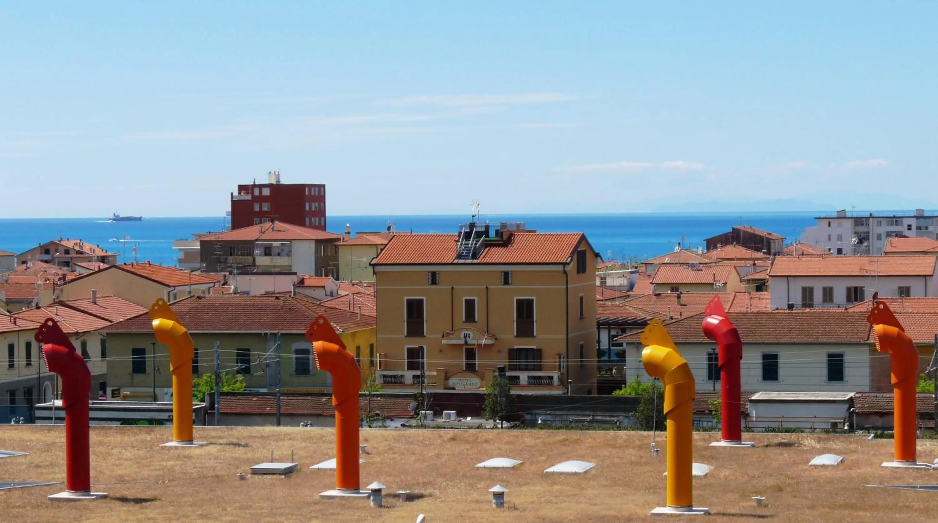 Facade/entrance in Hotel Rosignano