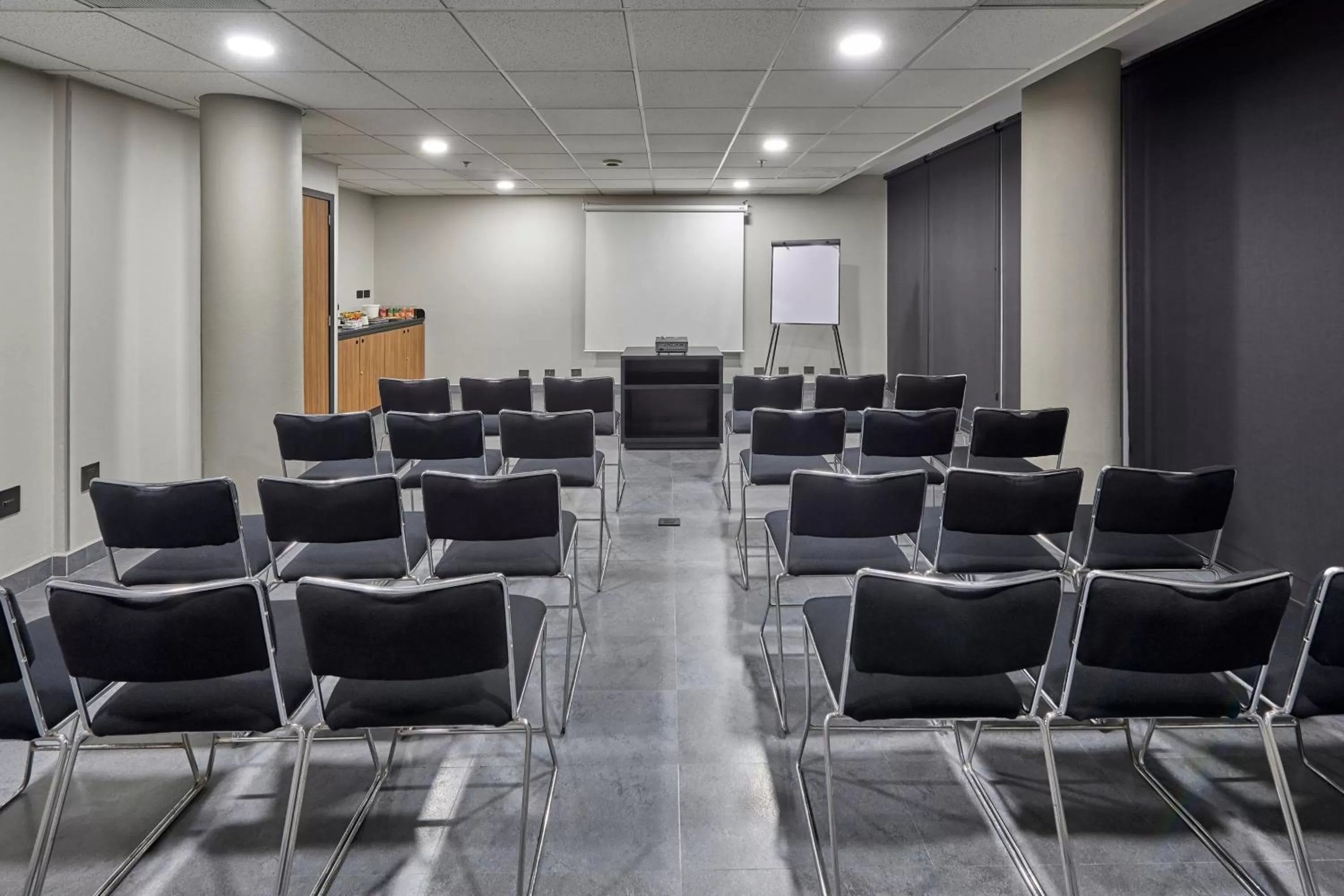 Meeting/conference room in City Express by Marriott Veracruz