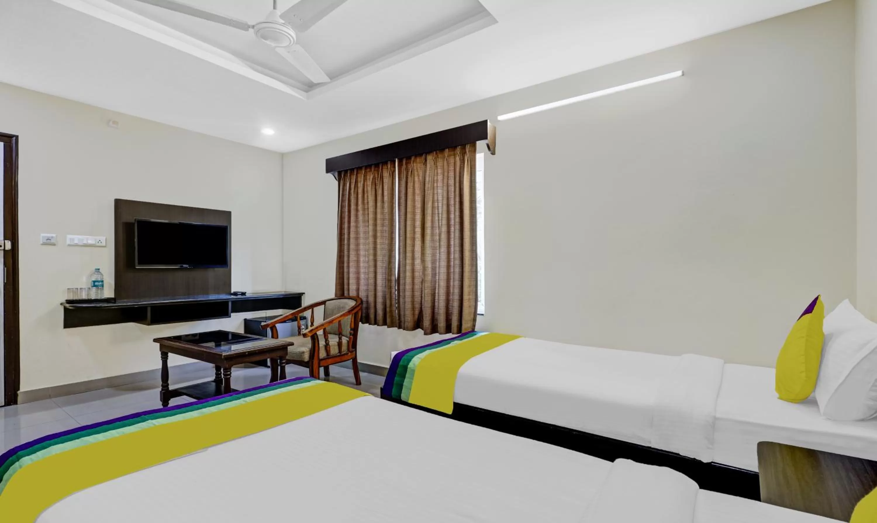 Bedroom, Bed in Hotel MVP Check Inn