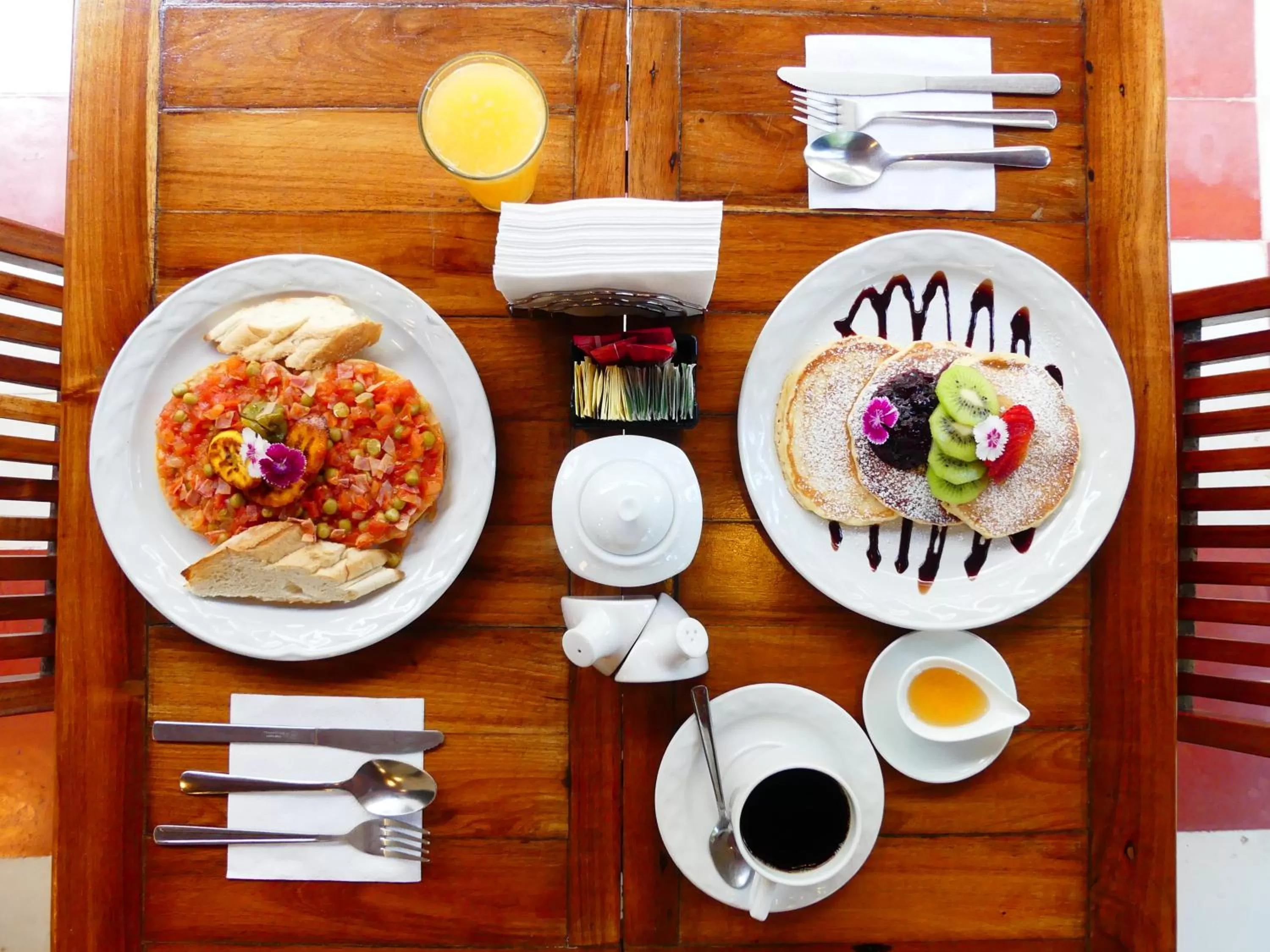 Restaurant/places to eat in Casa Valladolid Boutique Hotel