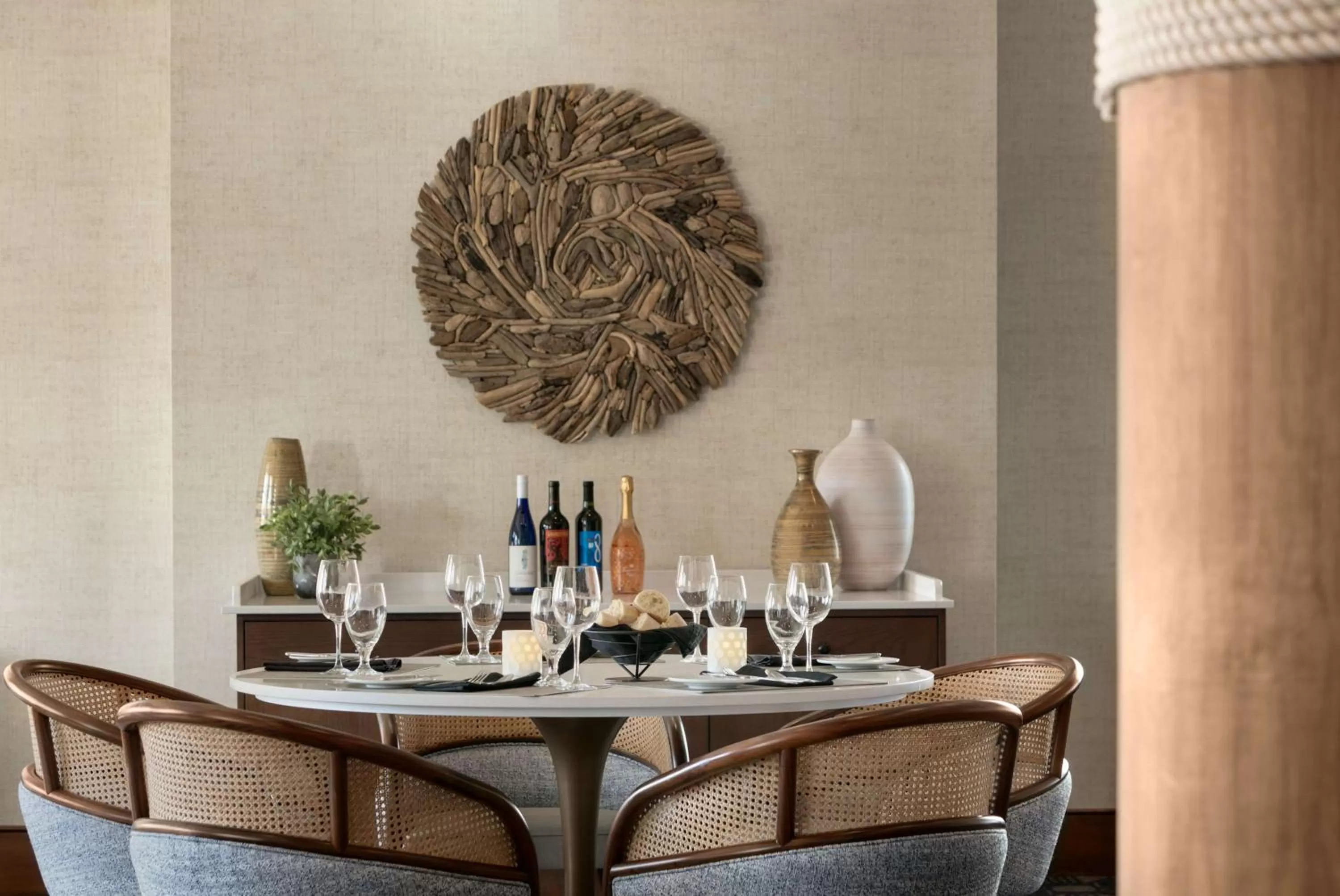 Restaurant/places to eat in Hilton Suites Ocean City Oceanfront