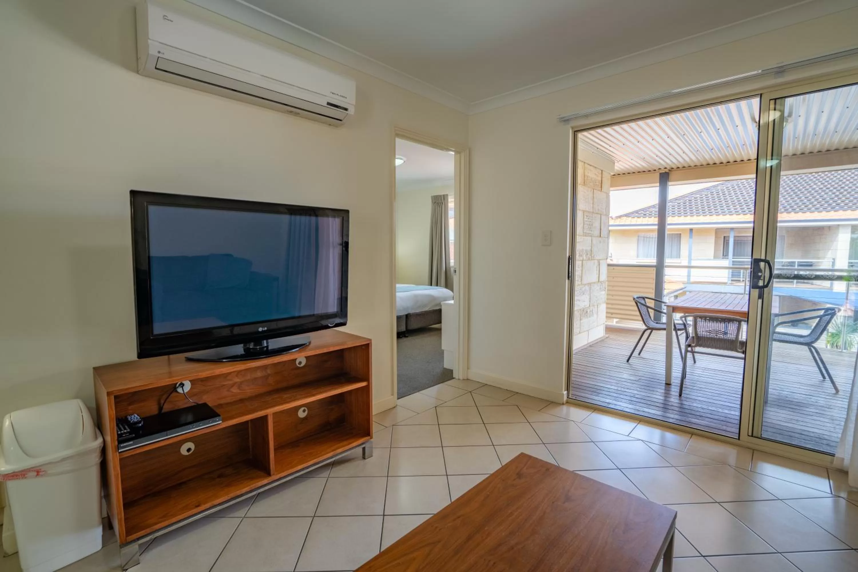 TV and multimedia in Kalbarri Edge Resort