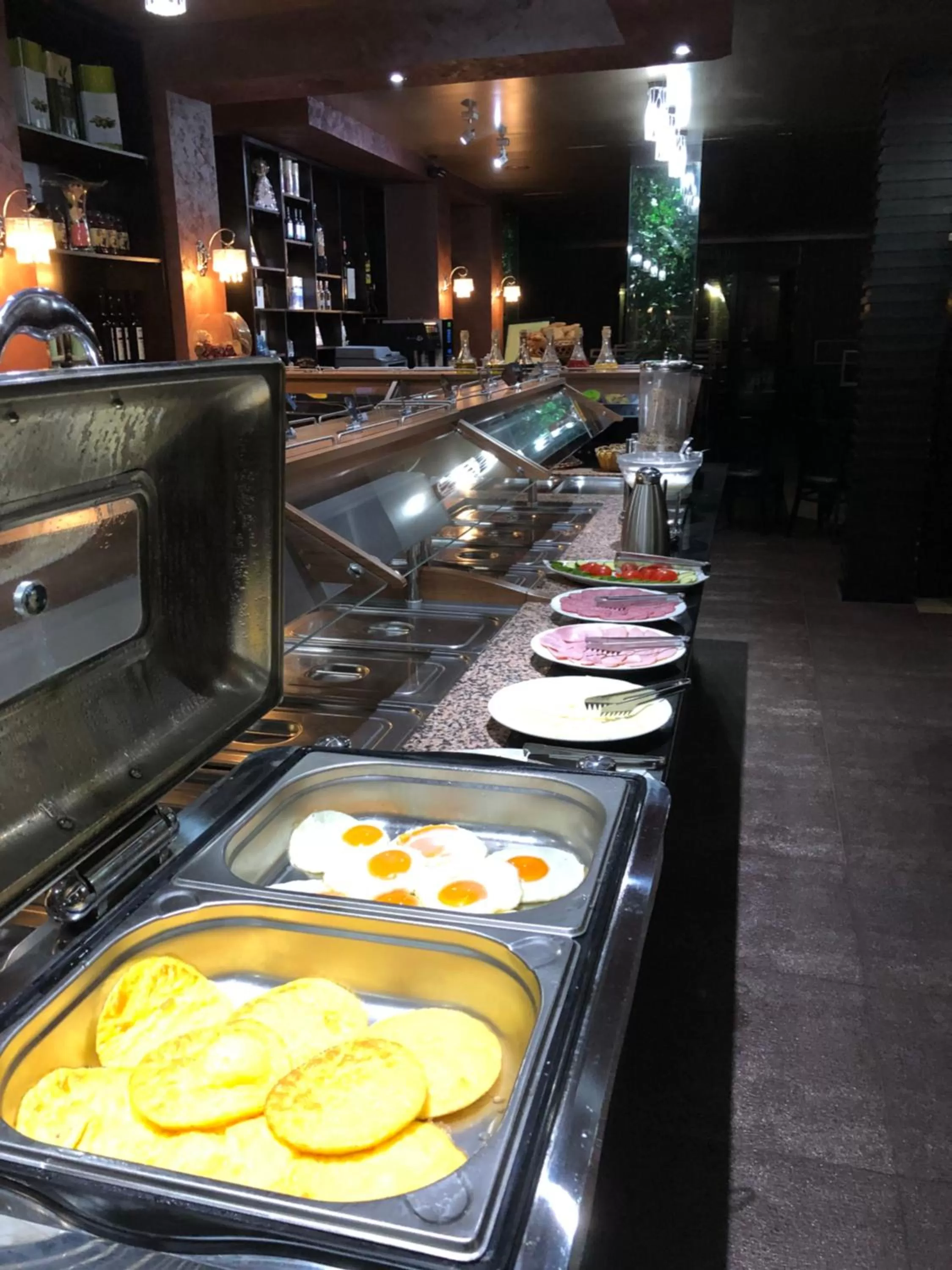 Breakfast in Hotel Poseidon