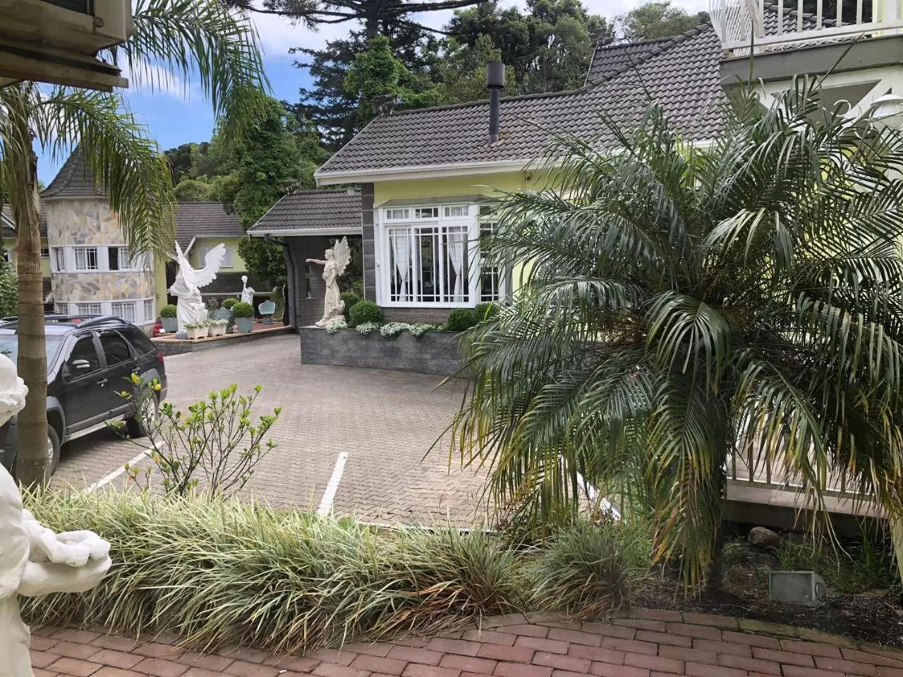 Garden view in Pousada dos Anjos