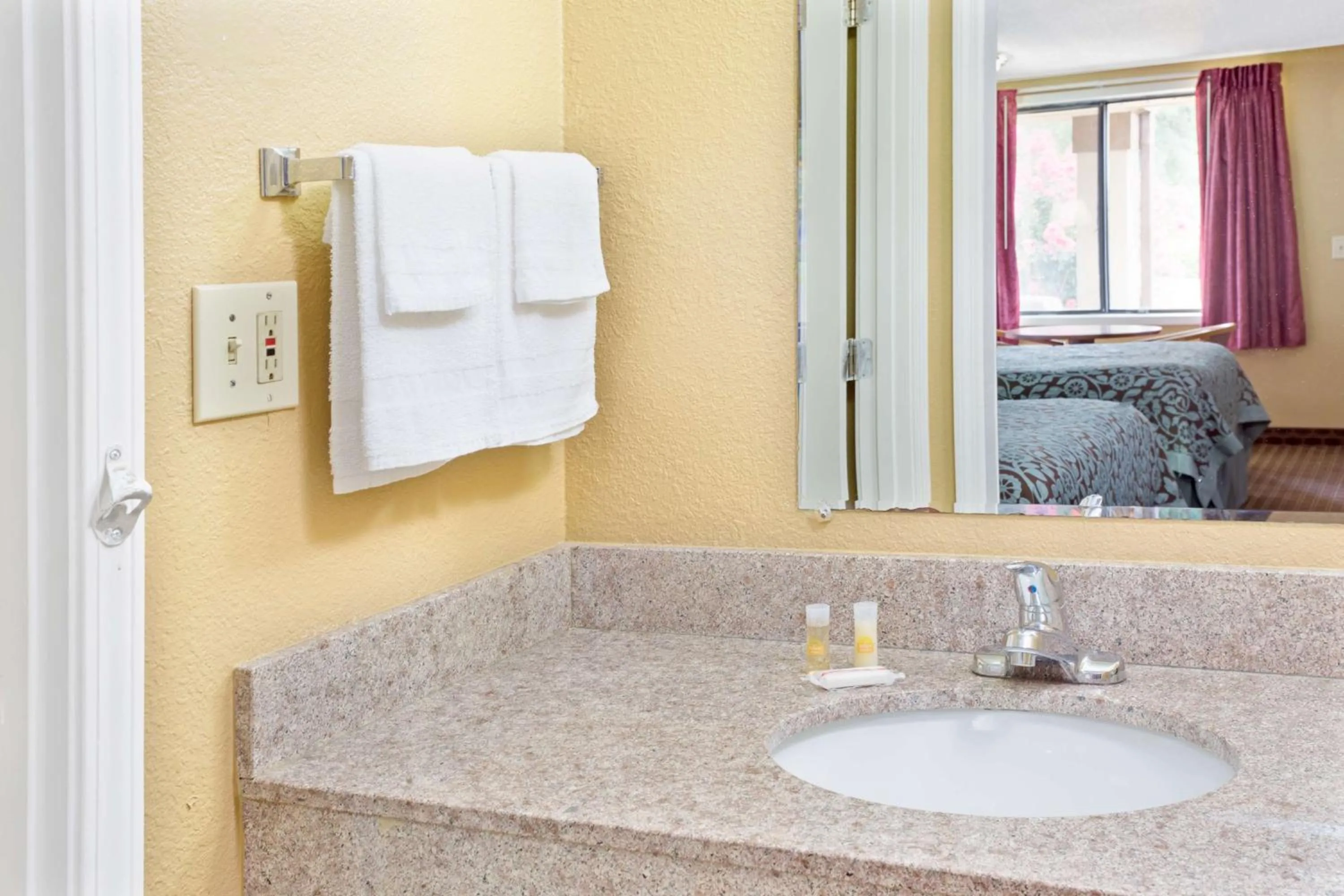 Double Room with Two Double Beds - Non-Smoking in Days Inn by Wyndham Lawrenceville