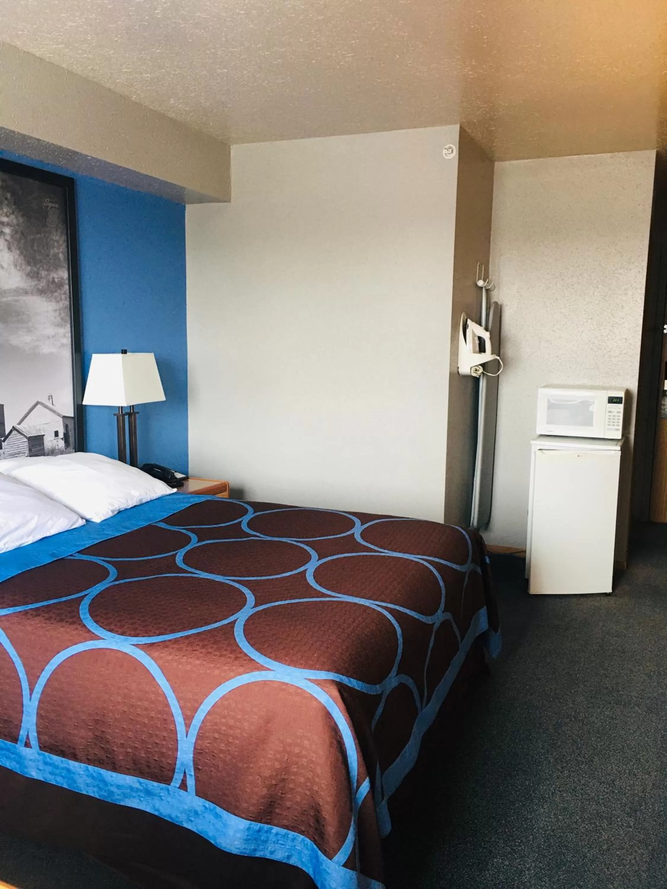 Bed in Super 8 by Wyndham Swift Current