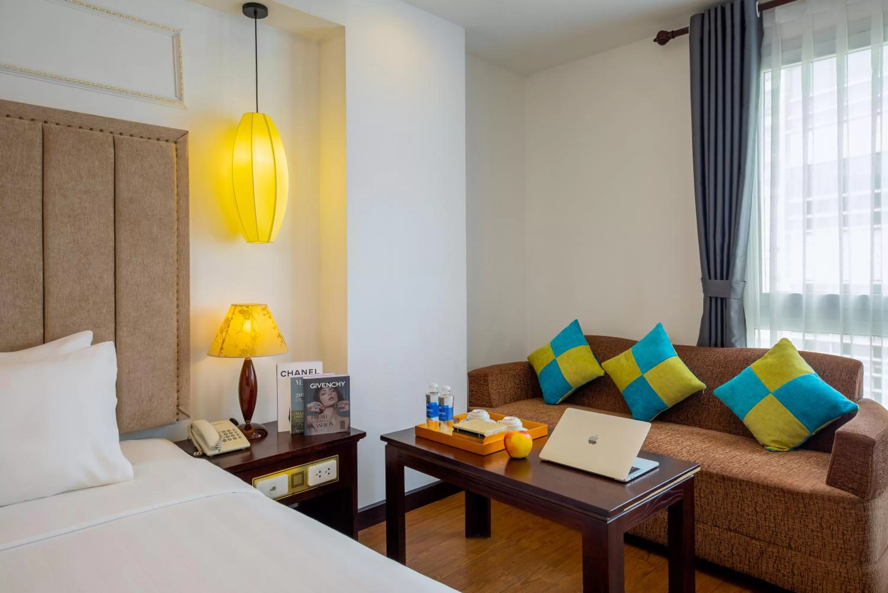 Living room, Bed in Babylon Grand Hotel & Spa