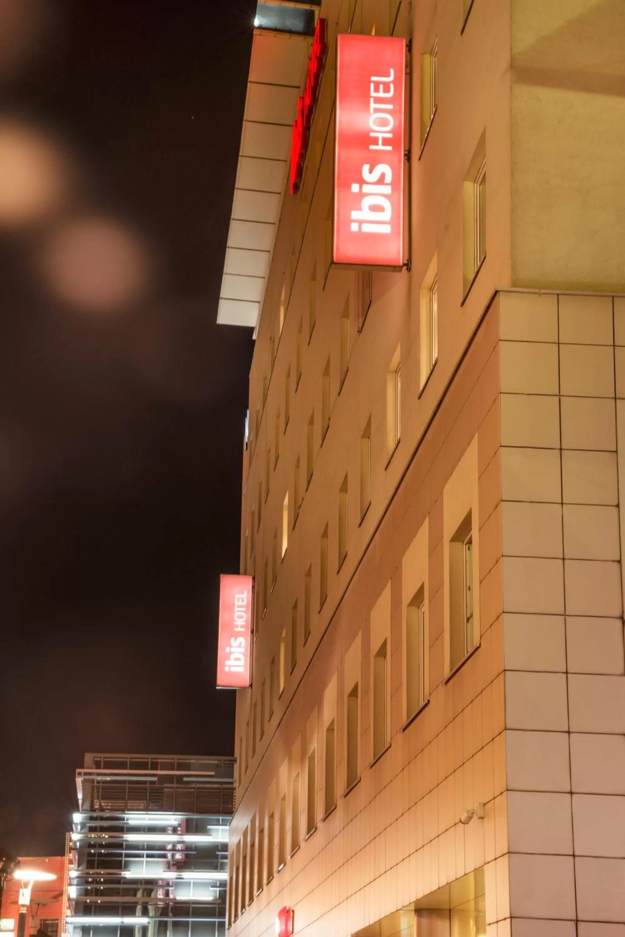 Property building in Hotel Ibis Łódź Centrum