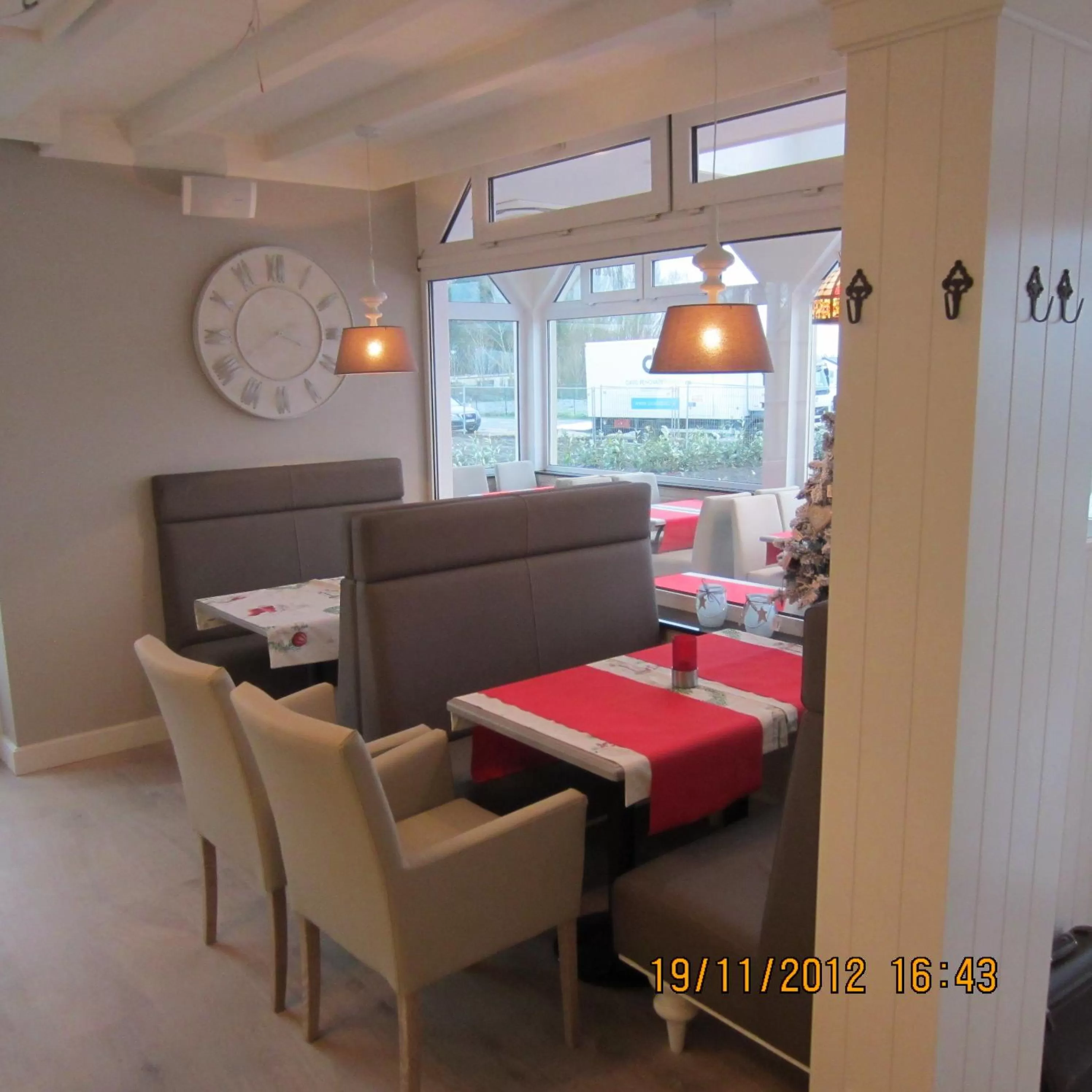 Restaurant/places to eat in Ara Dune Hotel