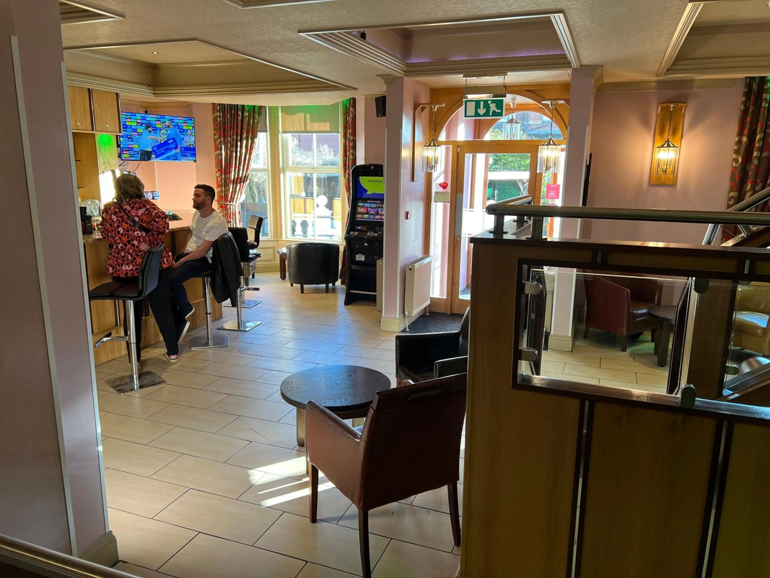 Seating area in Southport Metro Hotel