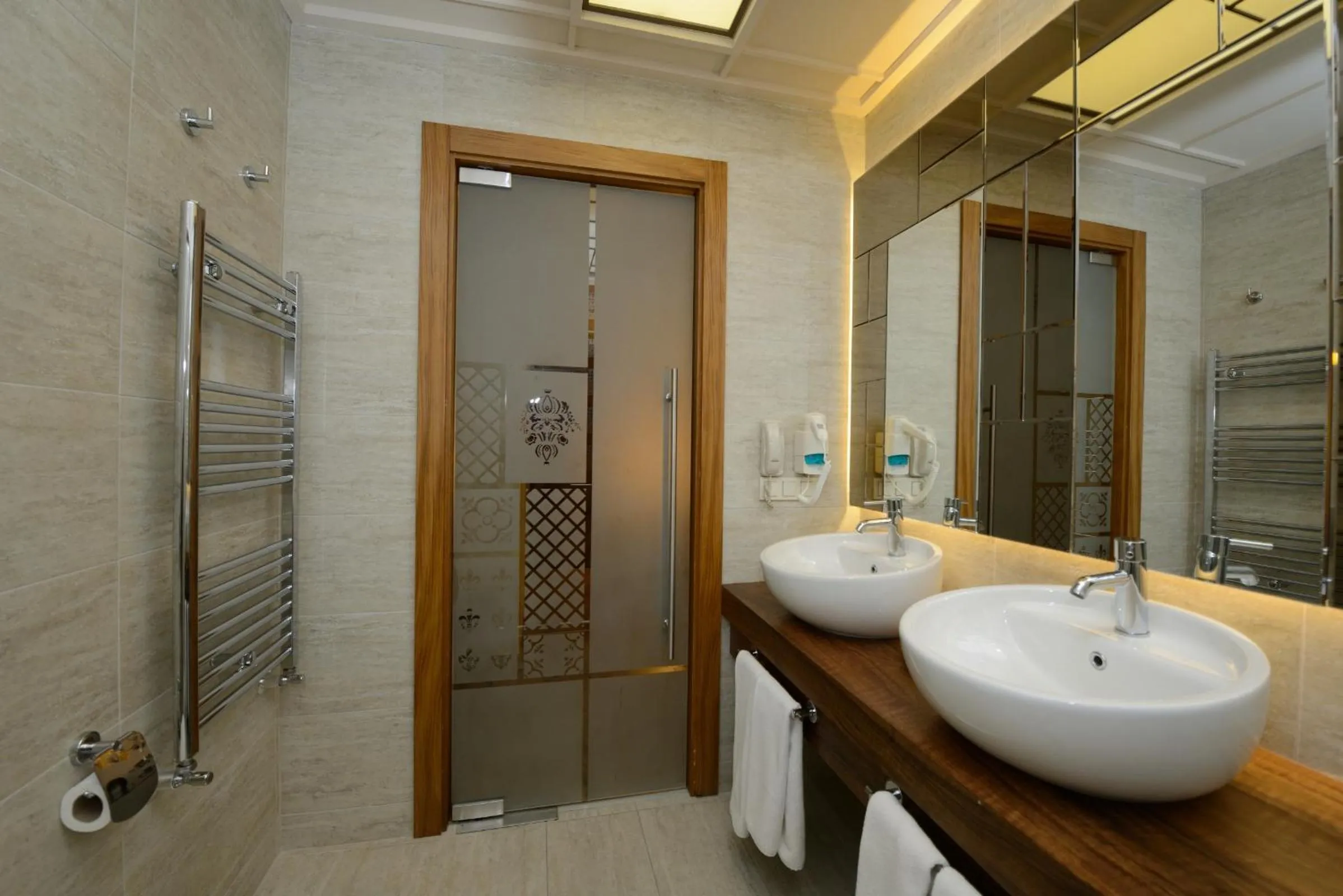 Bathroom in Collage Pera Hotel