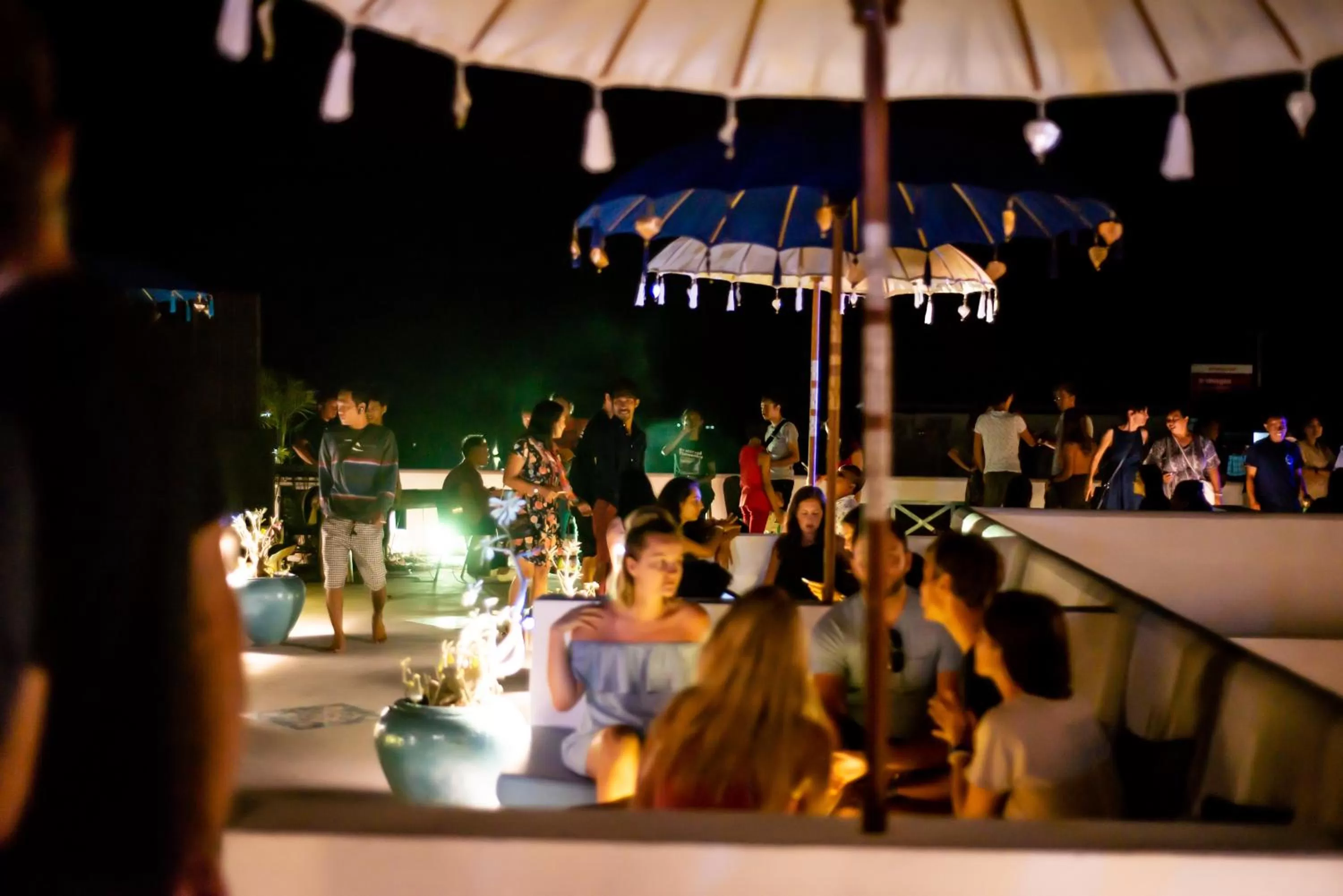 People in Seaesta Komodo Hotel & Hostel