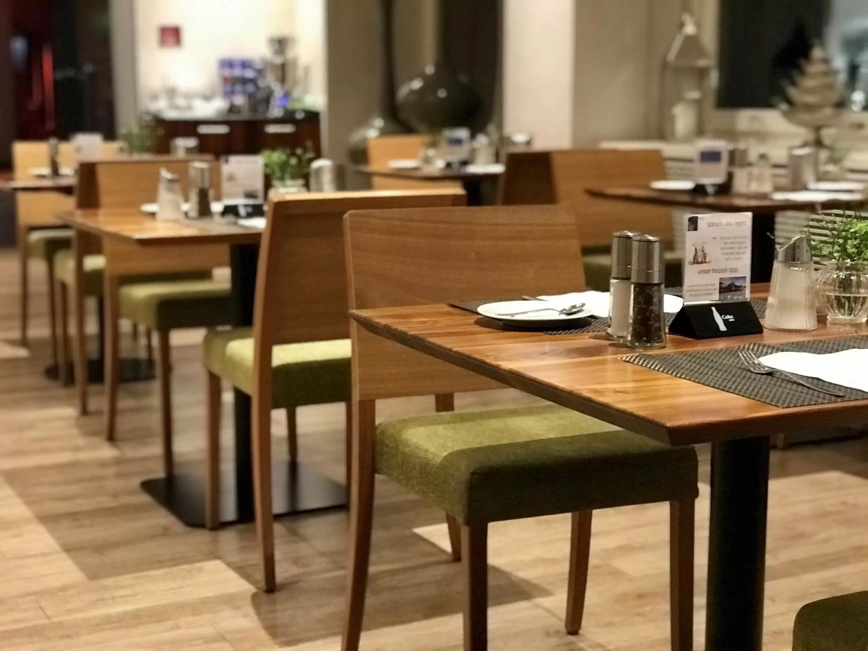 Restaurant/places to eat in Parkhotel Hall in Tirol