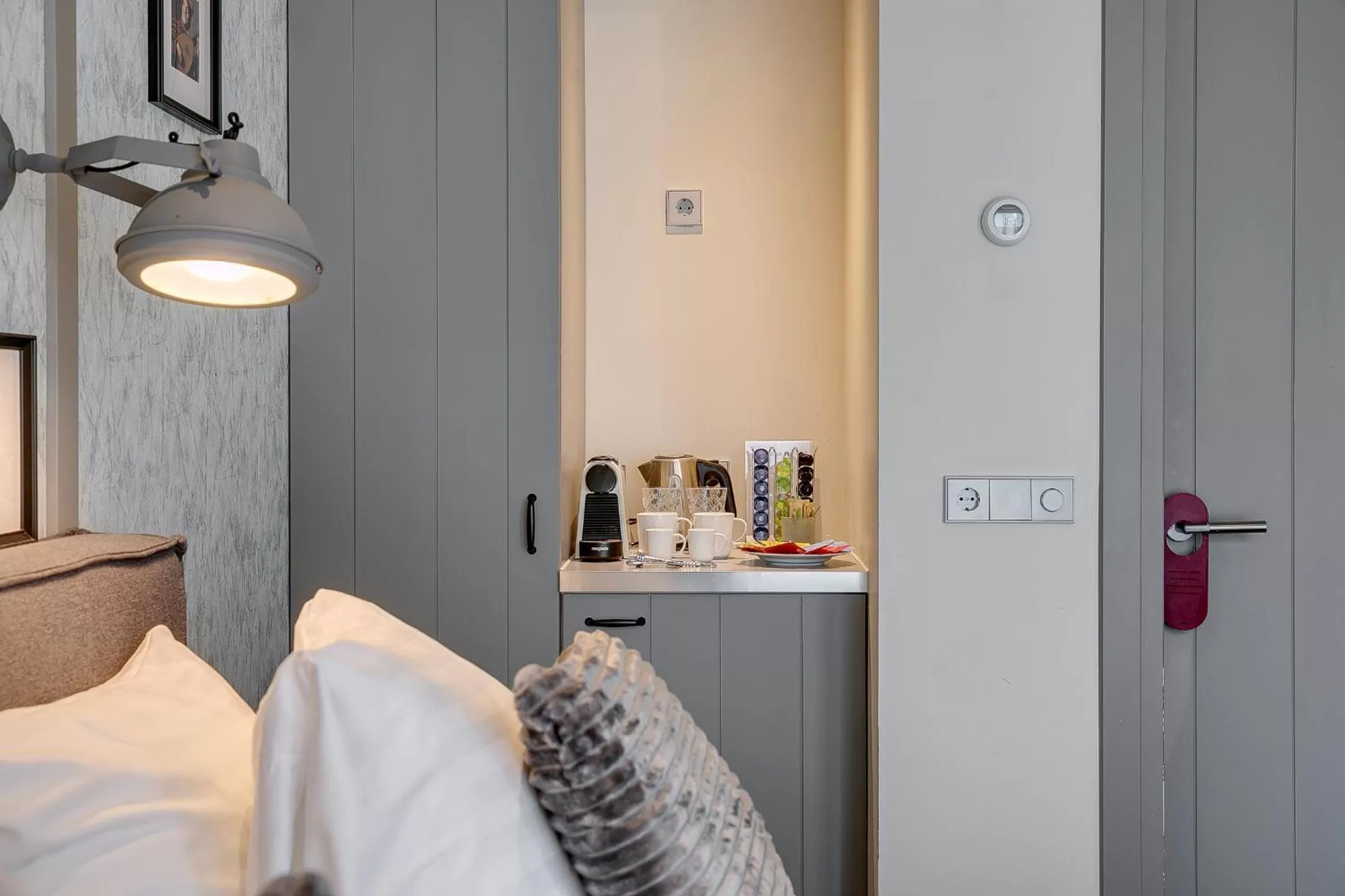 Coffee/tea facilities, Bed in Boutique Hotel 't Vosje