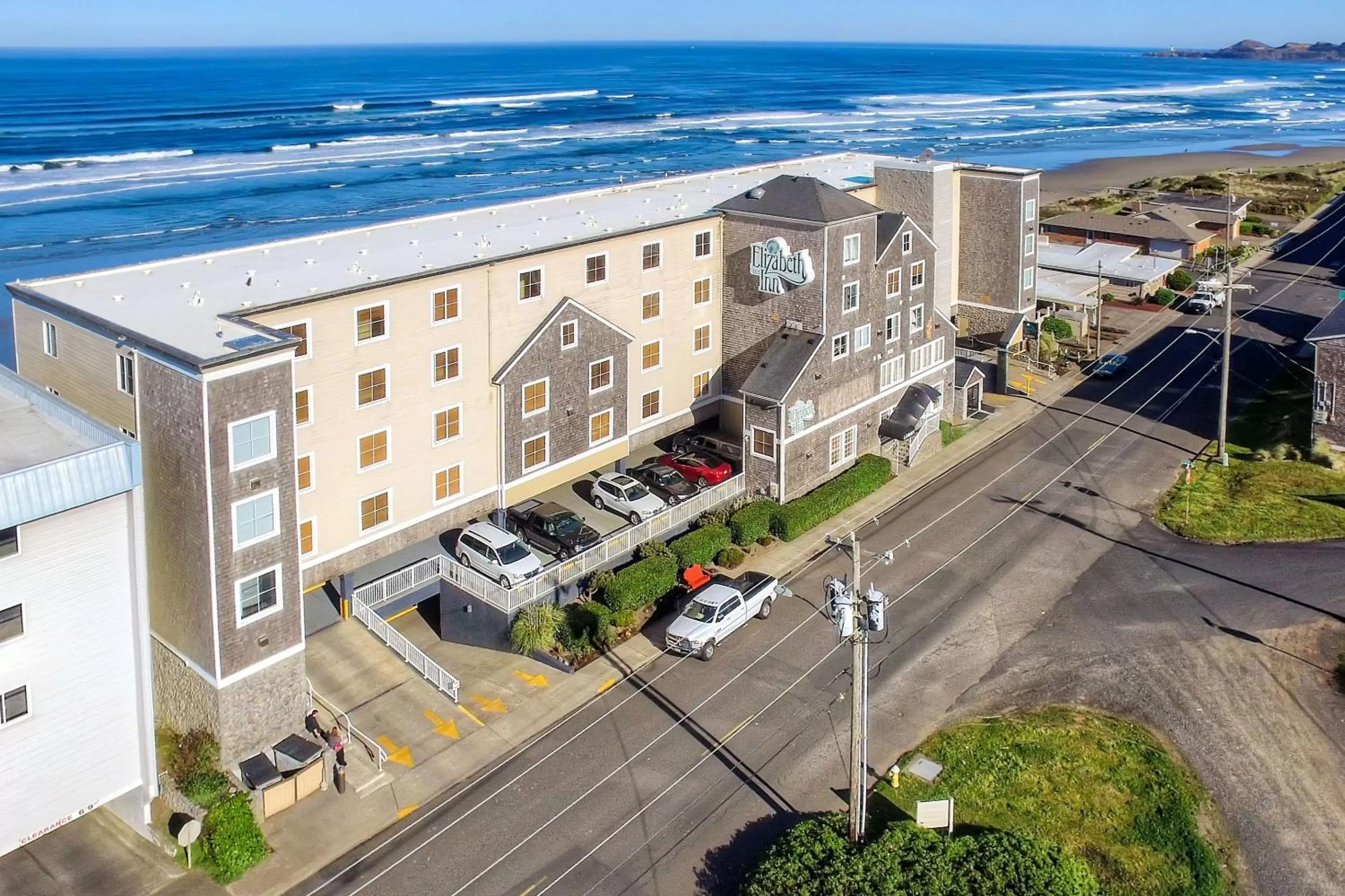 Property building in Elizabeth Oceanfront Suites, an Ascend Collection Hotel