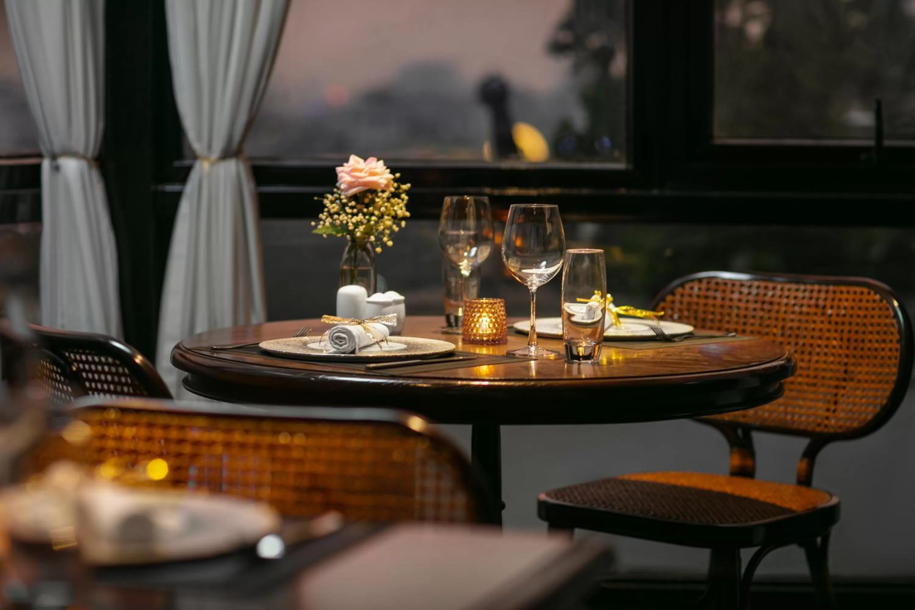 Restaurant/places to eat in La Nueva Boutique Hotel Hanoi & Spa