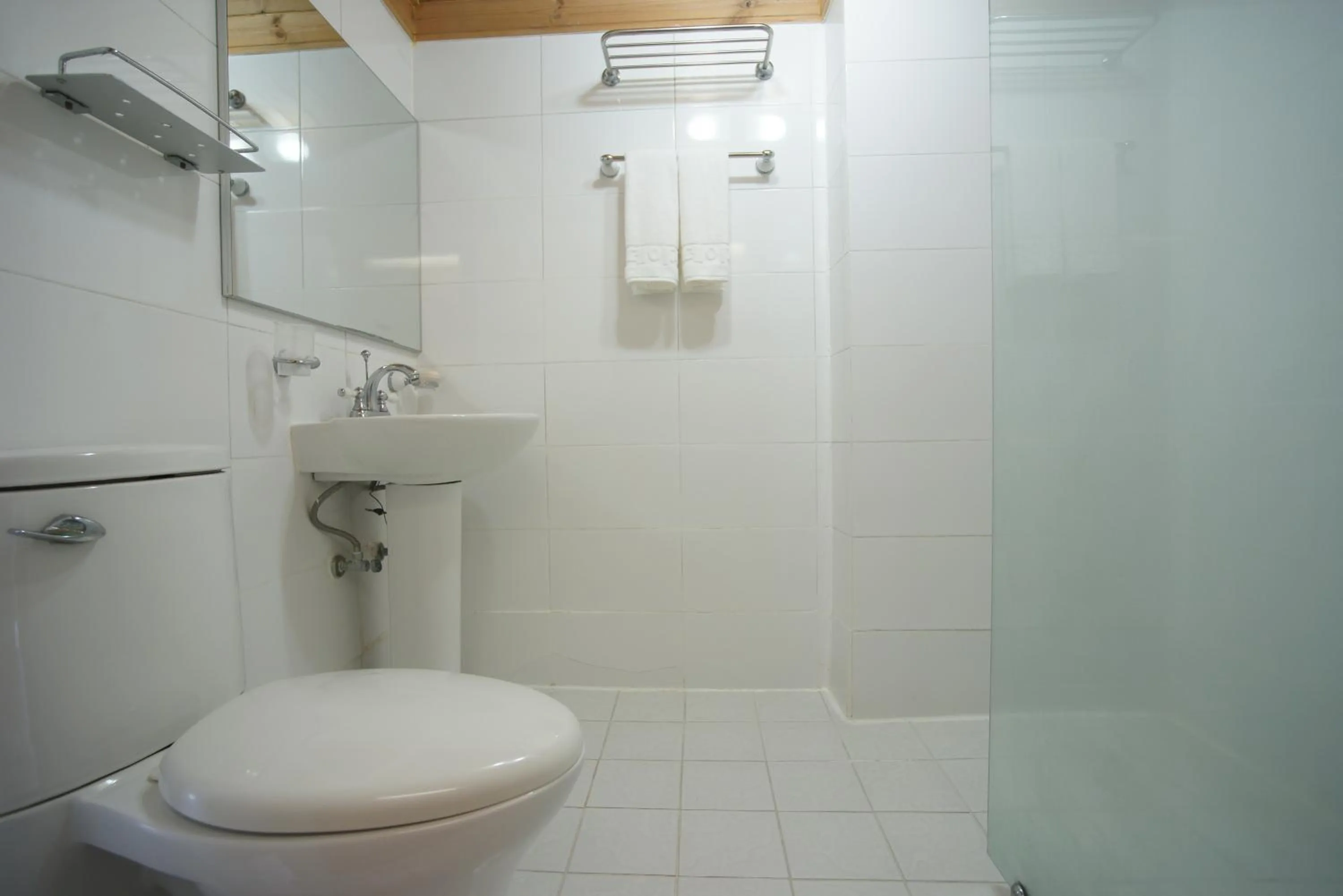 Shower in Sunny Day Jeju