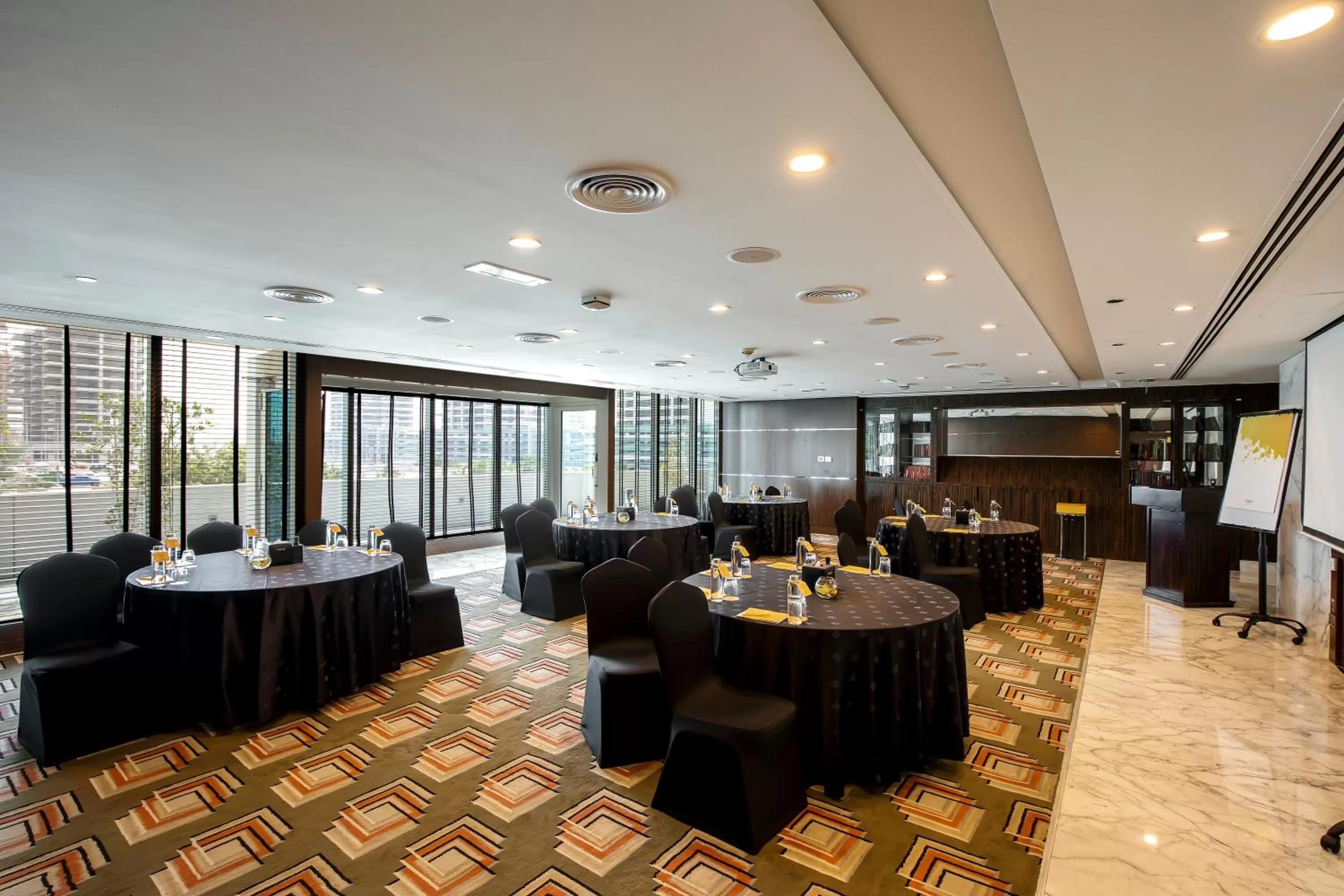 Meeting/conference room in voco - Bonnington Dubai by IHG