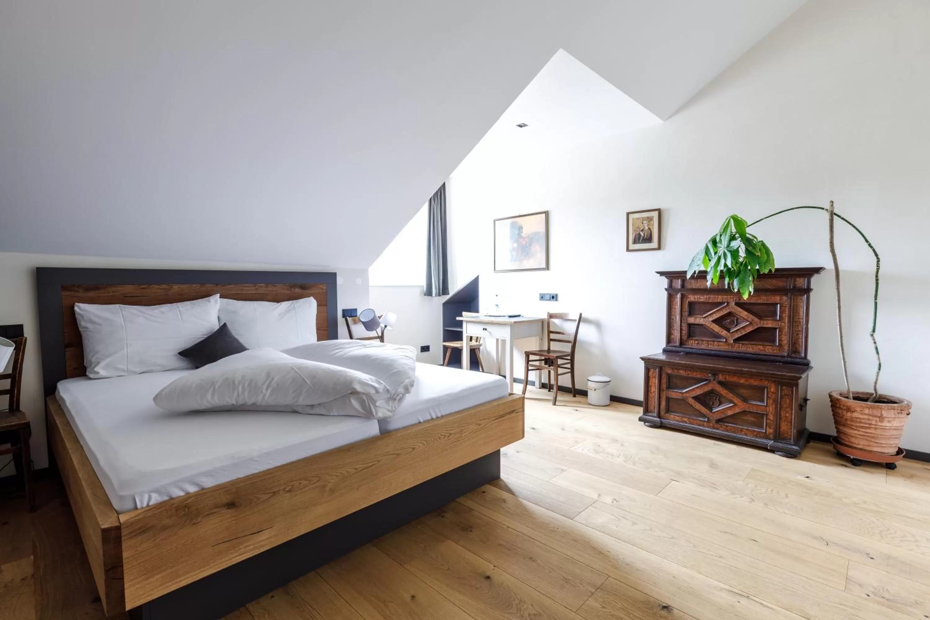 Bedroom, Bed in Bergwirt Hotel & Gasthof