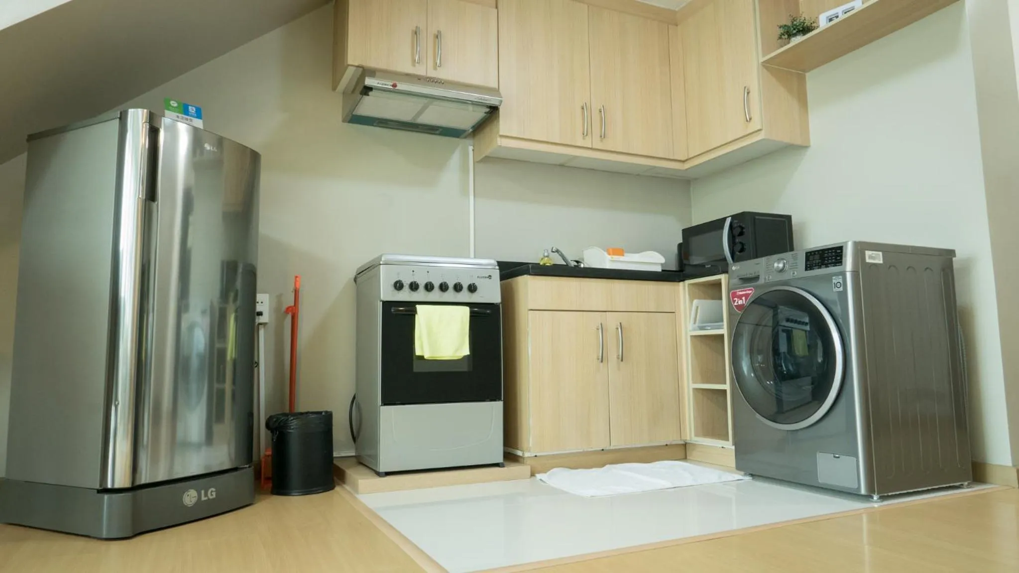 Kitchen or kitchenette in Avant Serviced Suites - Personal Concierge