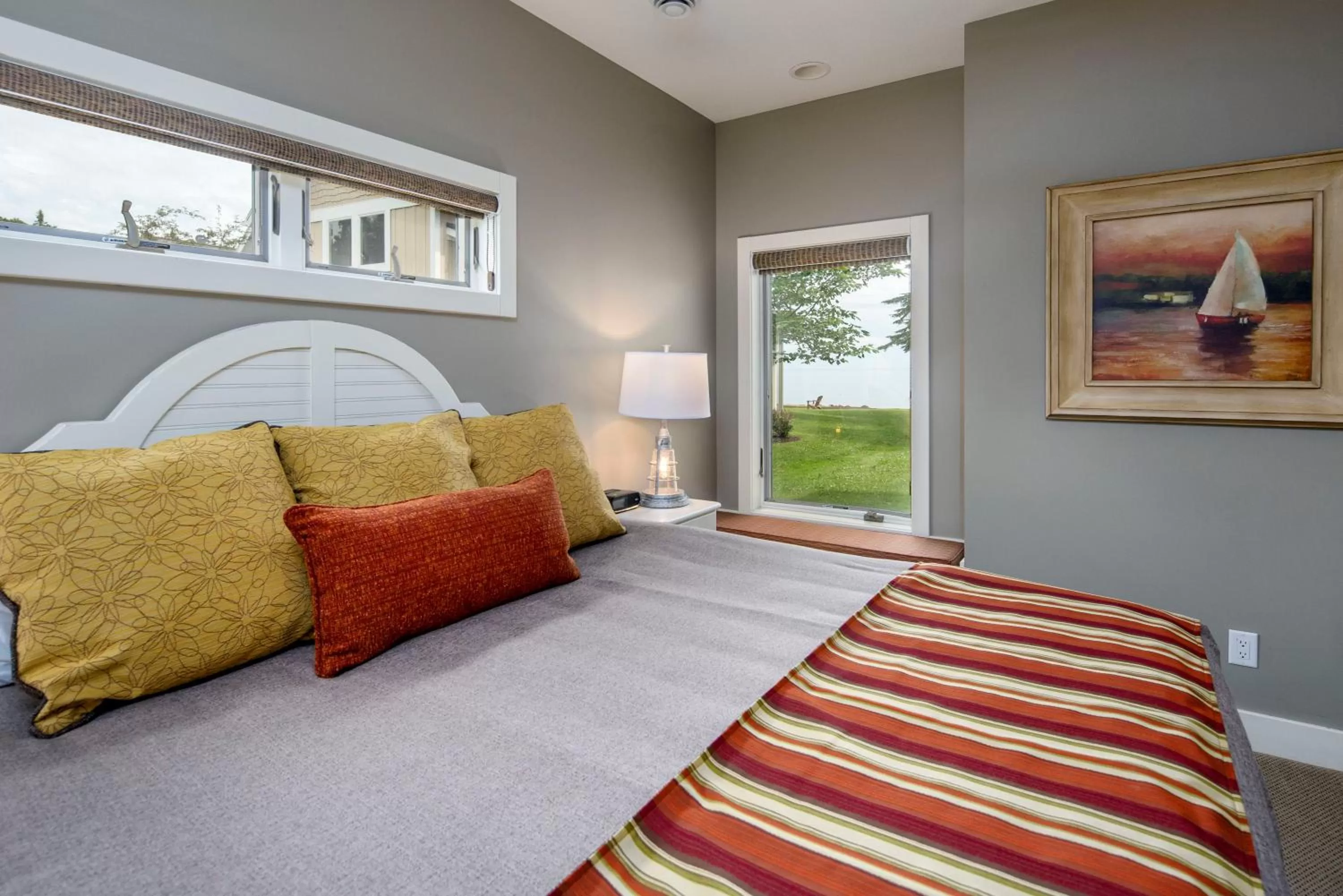 Bedroom, Bed in Larsmont Cottages