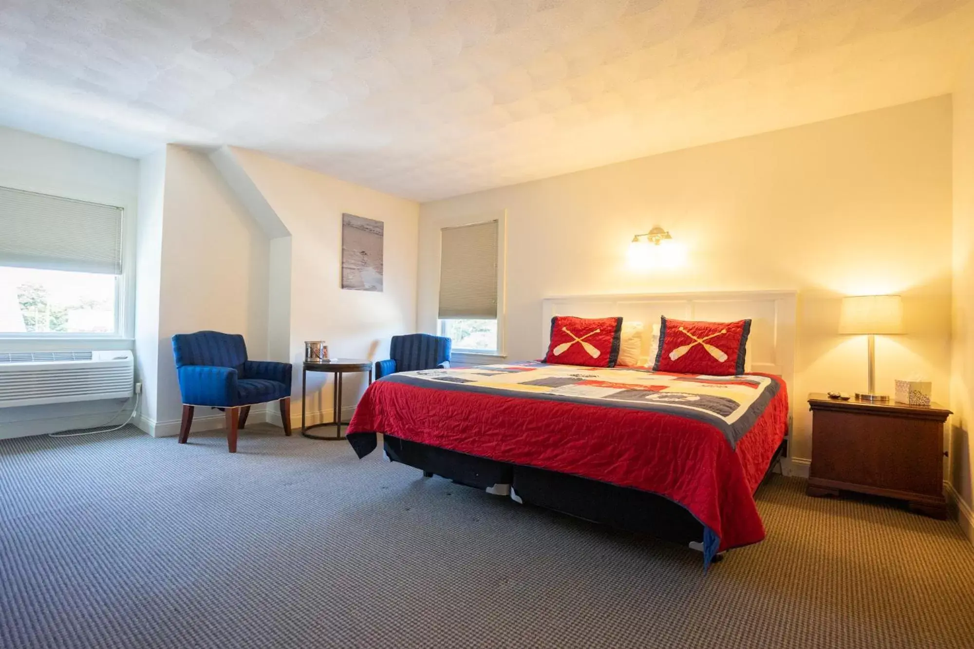 King Room in Rhea's Inn King Room in Rhea's Inn