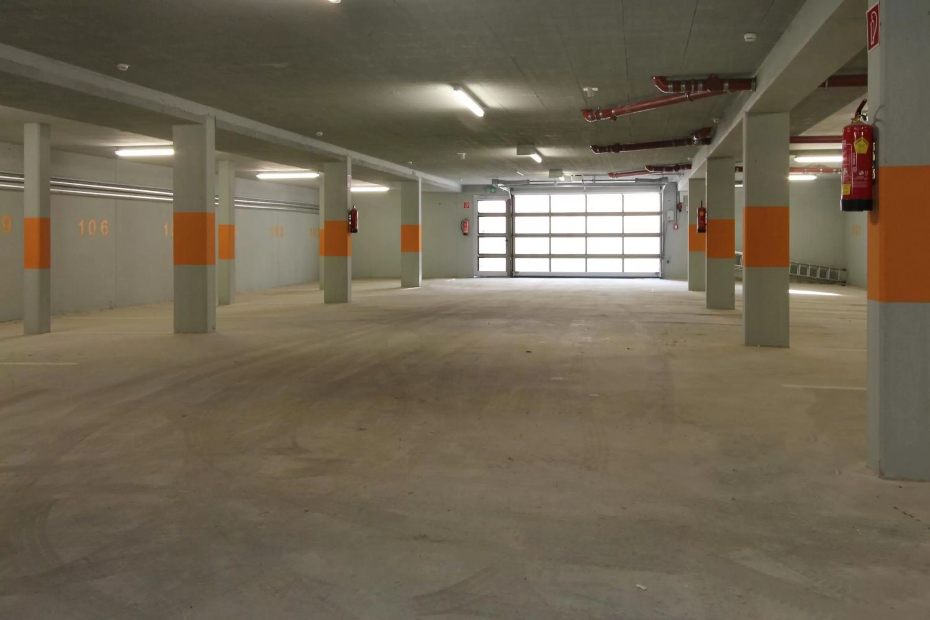 Parking in AvenidA Mountain Lodges Kaprun