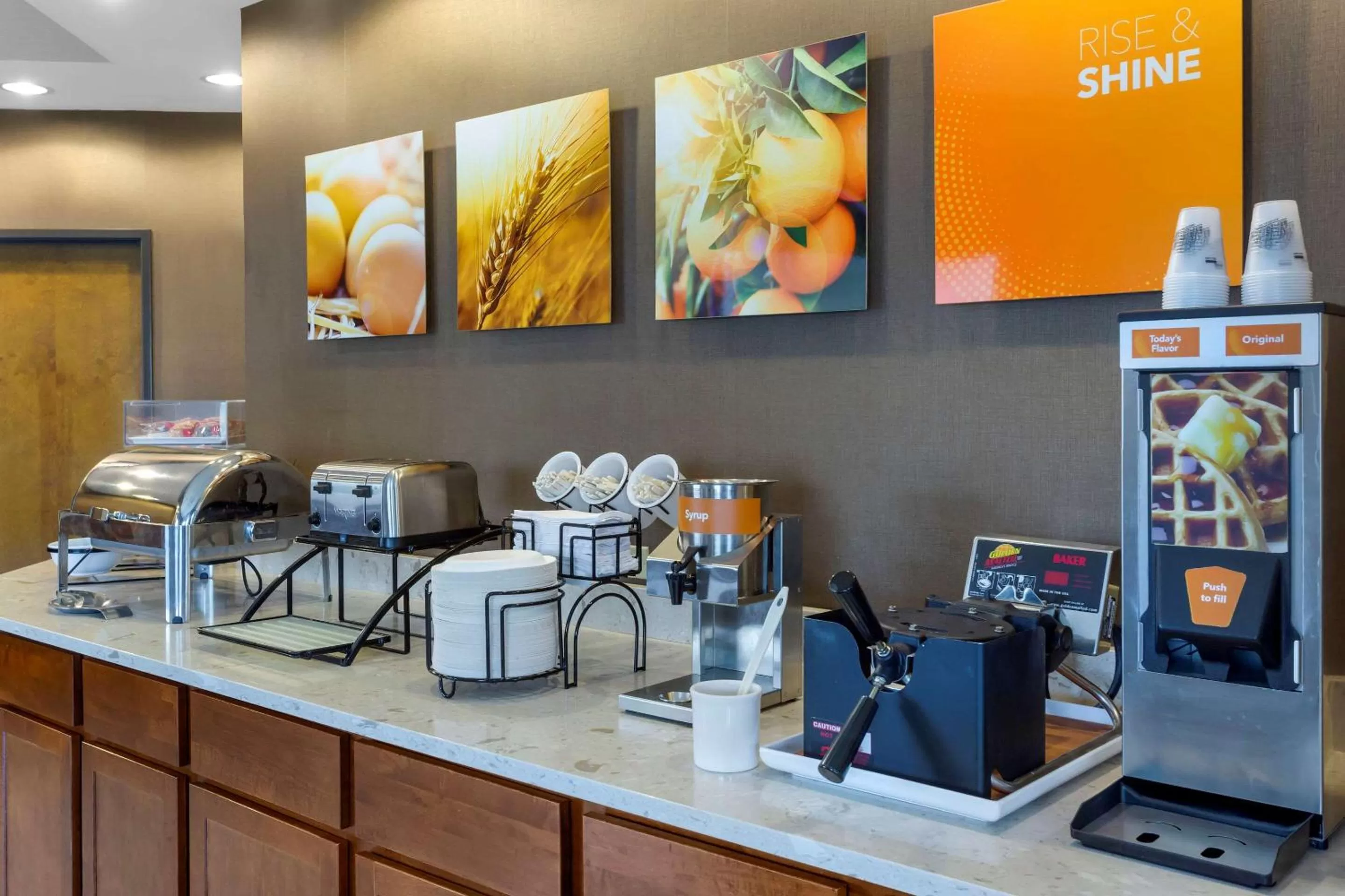 Restaurant/places to eat in Comfort Inn Hammond I-94