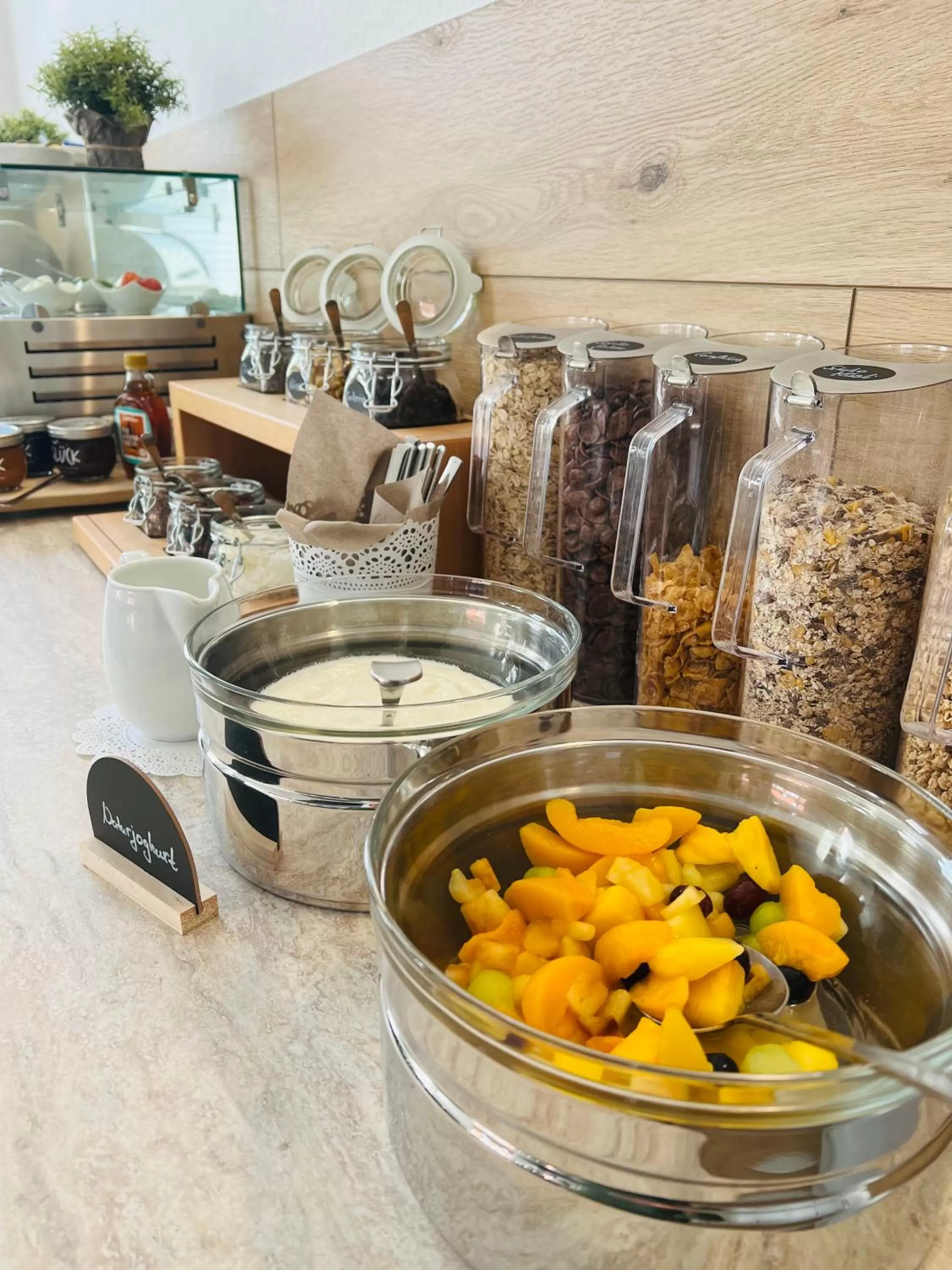 Breakfast in Hotel Villa Ems